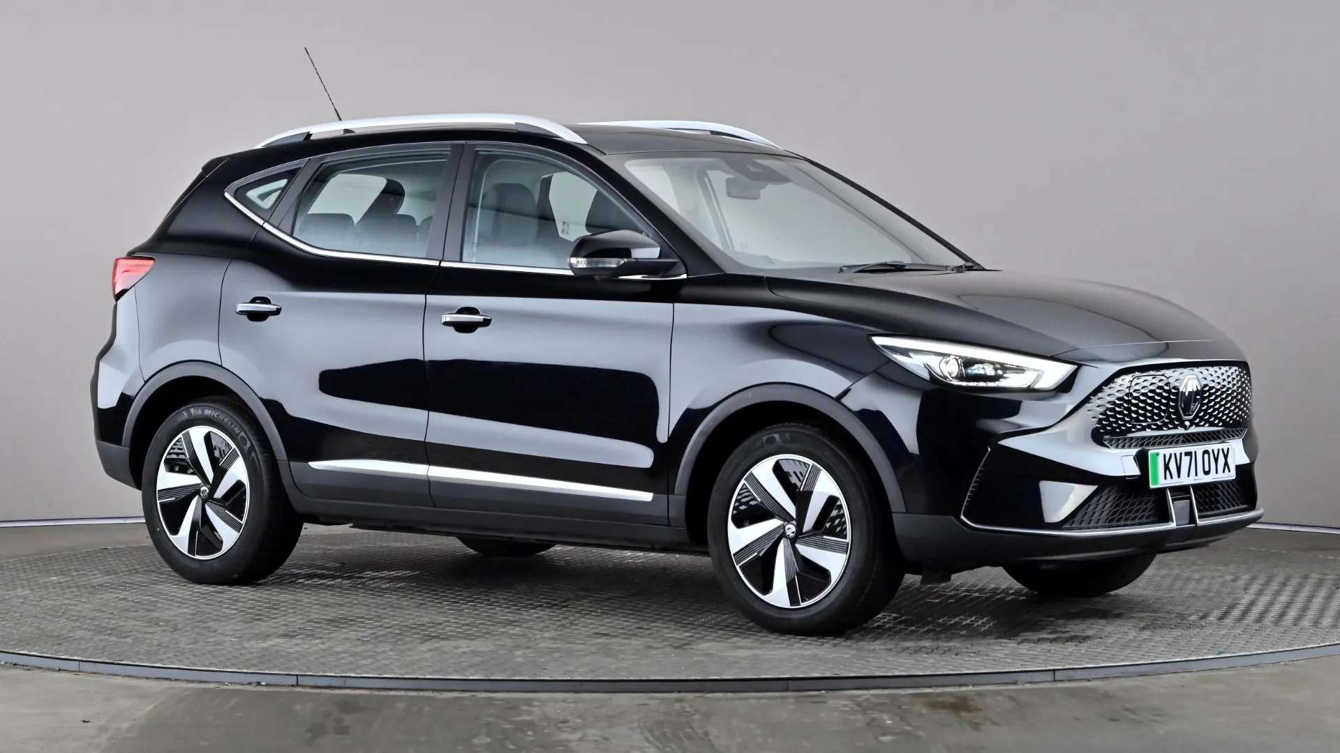 A 2022 MG MOTOR UK ZS 130kW Trophy EV 51kWh Auto A 2022 MG MOTOR UK ZS 130kW Trophy EV 51kWh Auto