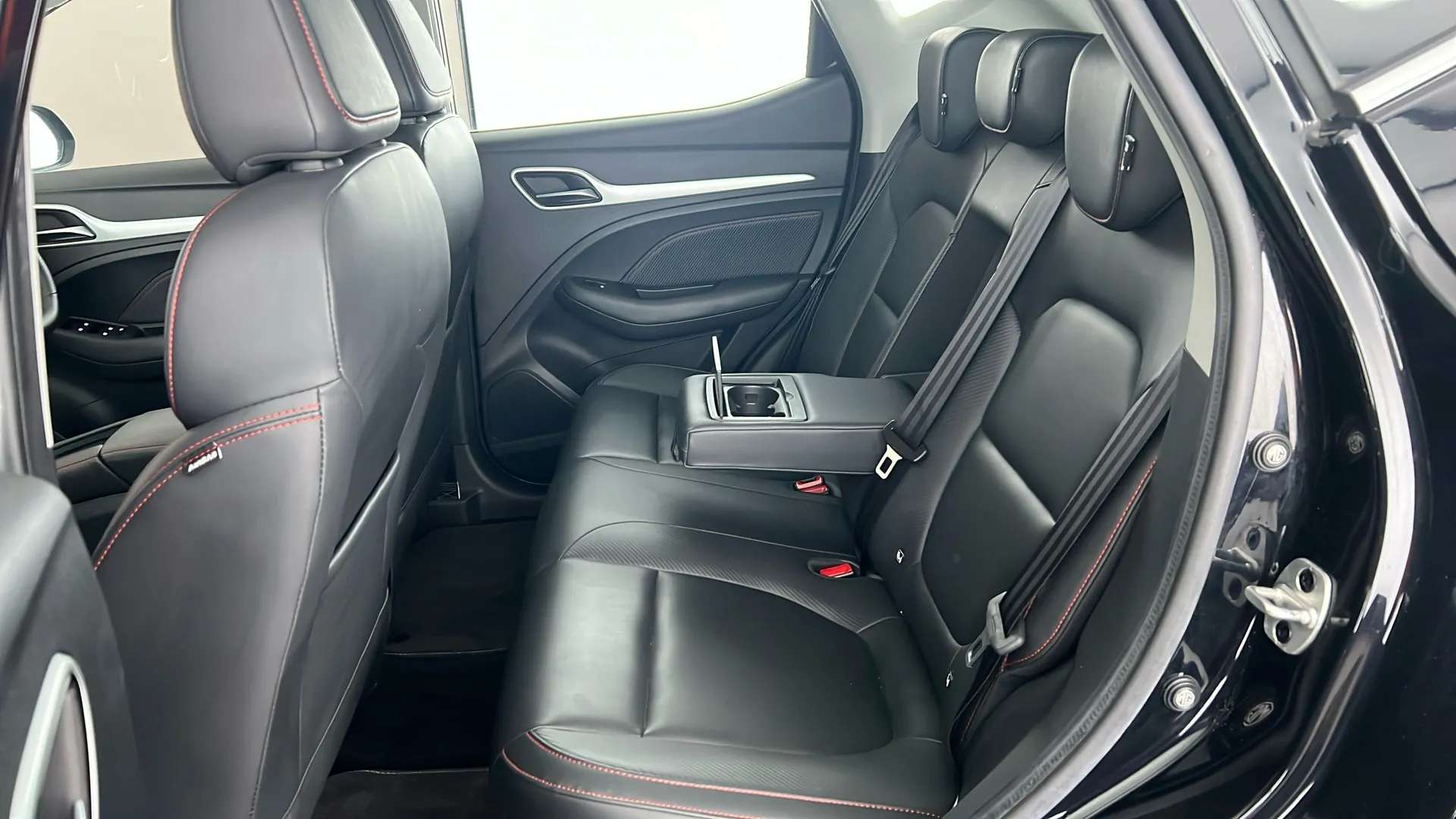 2022 MG MOTOR UK ZS 2022 MG MOTOR UK ZS