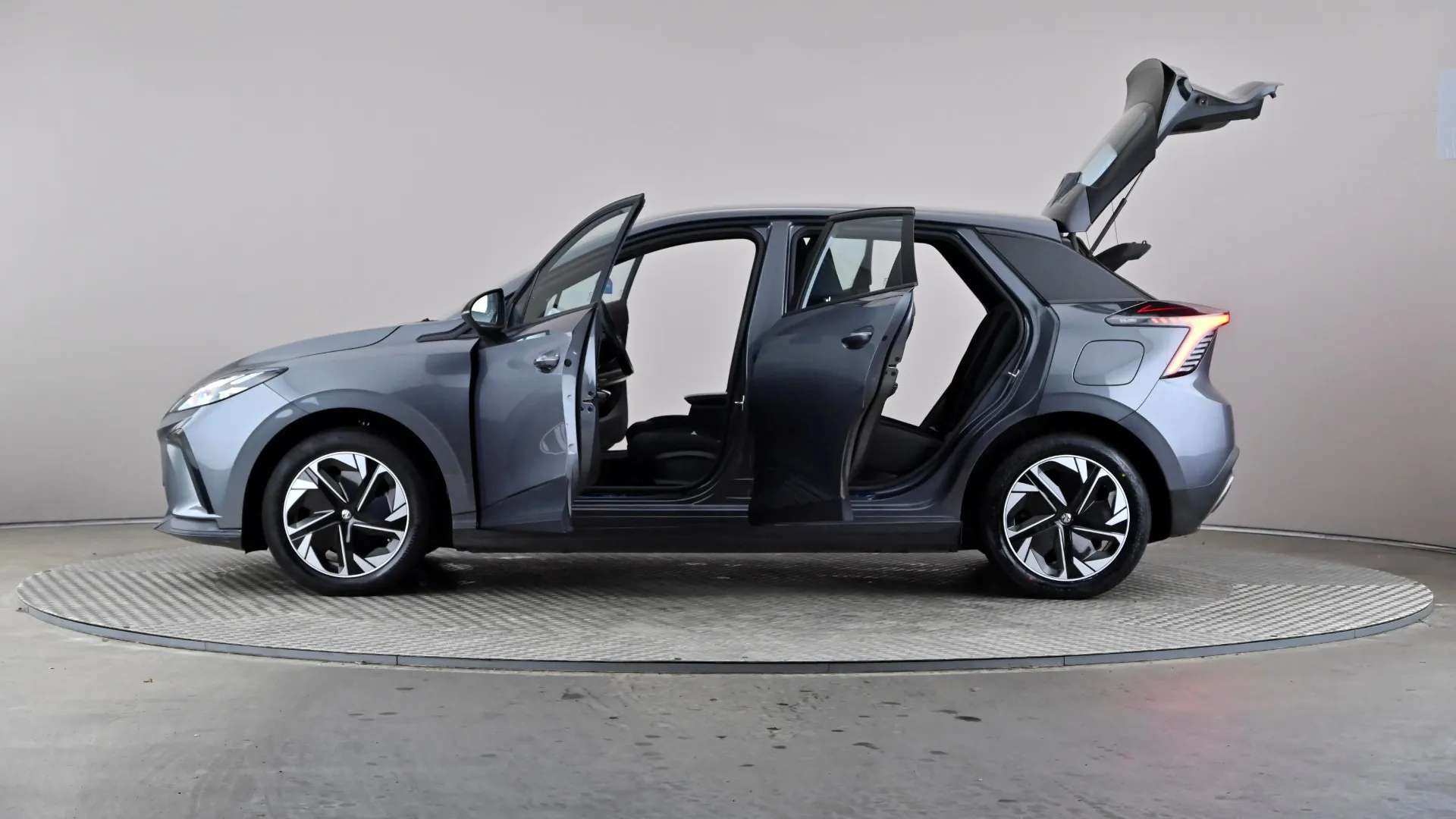 2022 MG MOTOR UK MG4 2022 MG MOTOR UK MG4