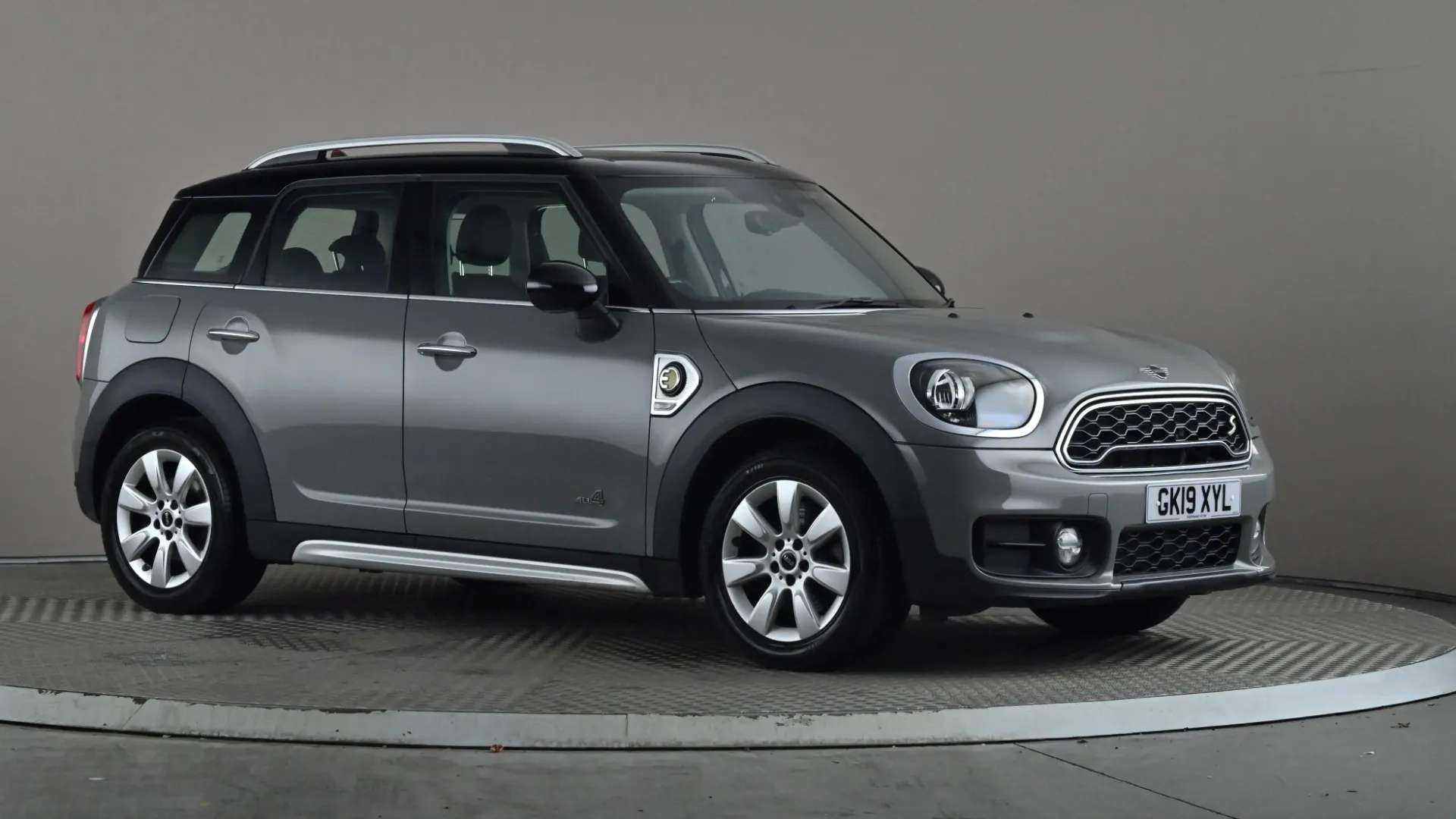 A 2019 MINI COUNTRYMAN 1.5 Cooper S E Classic ALL4 PHEV Auto Com/Nav+ A 2019 MINI COUNTRYMAN 1.5 Cooper S E Classic ALL4 PHEV Auto Com/Nav+