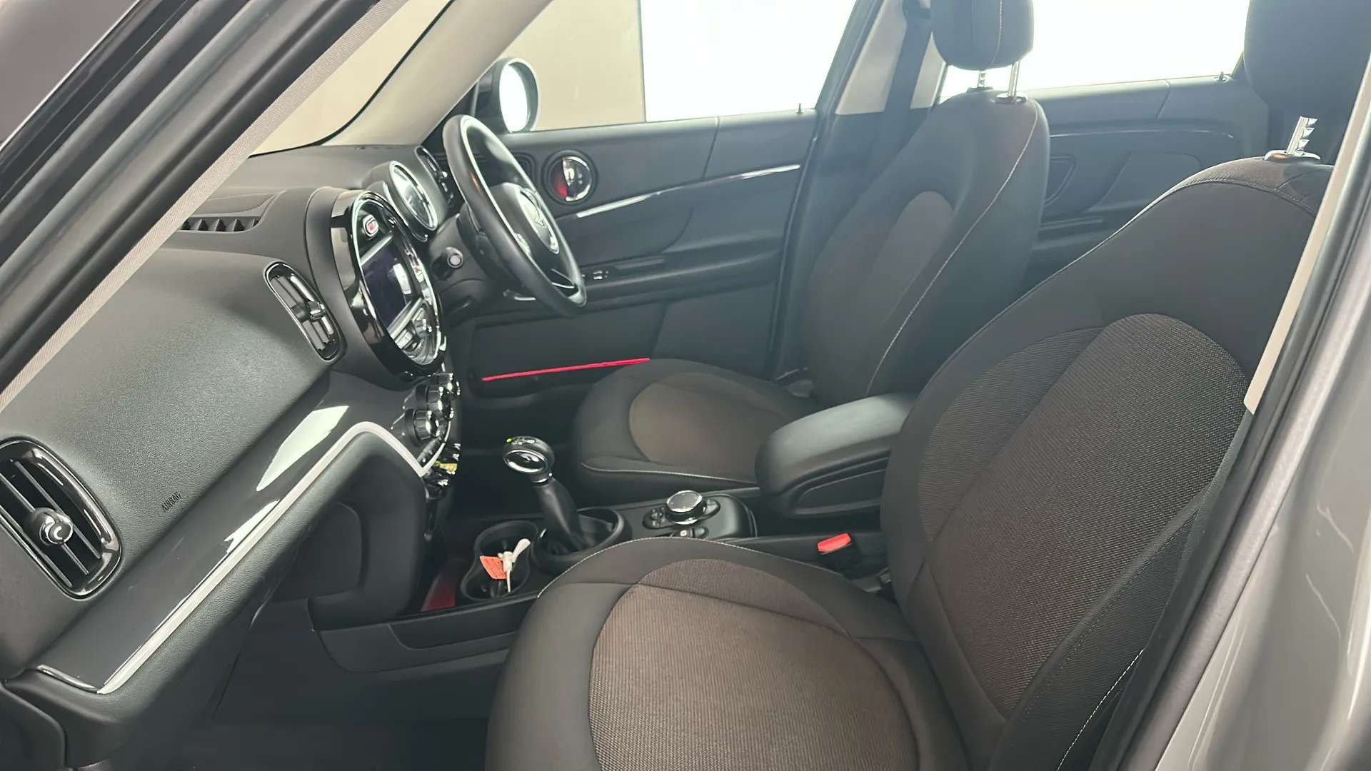 2019 MINI COUNTRYMAN 2019 MINI COUNTRYMAN