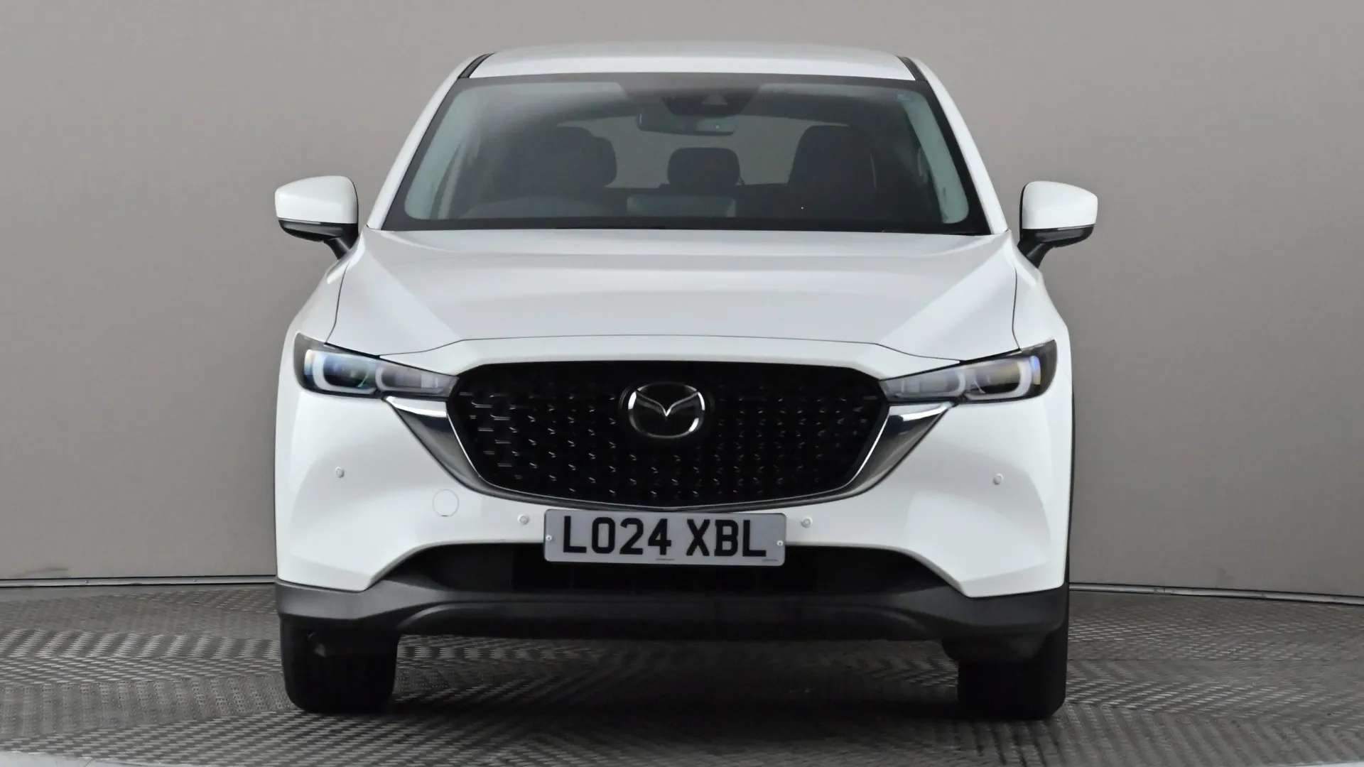 A 2024 MAZDA CX-5 2.0 e-Skyactiv G MHEV Centre-Line A 2024 MAZDA CX-5 2.0 e-Skyactiv G MHEV Centre-Line