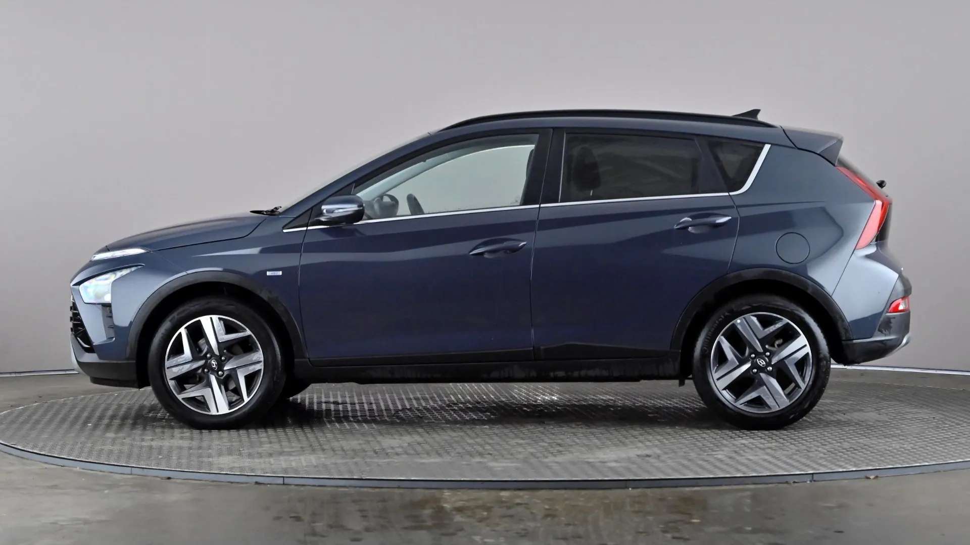 A 2024 HYUNDAI BAYON 1.0 TGDi 48V MHEV Premium DCT A 2024 HYUNDAI BAYON 1.0 TGDi 48V MHEV Premium DCT