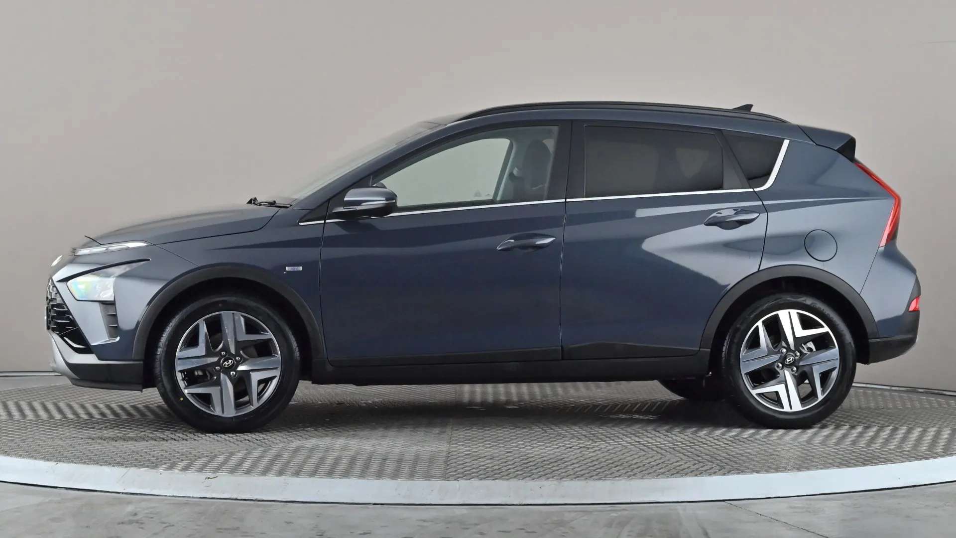 A 2023 HYUNDAI BAYON 1.0 TGDi 48V MHEV Premium DCT A 2023 HYUNDAI BAYON 1.0 TGDi 48V MHEV Premium DCT