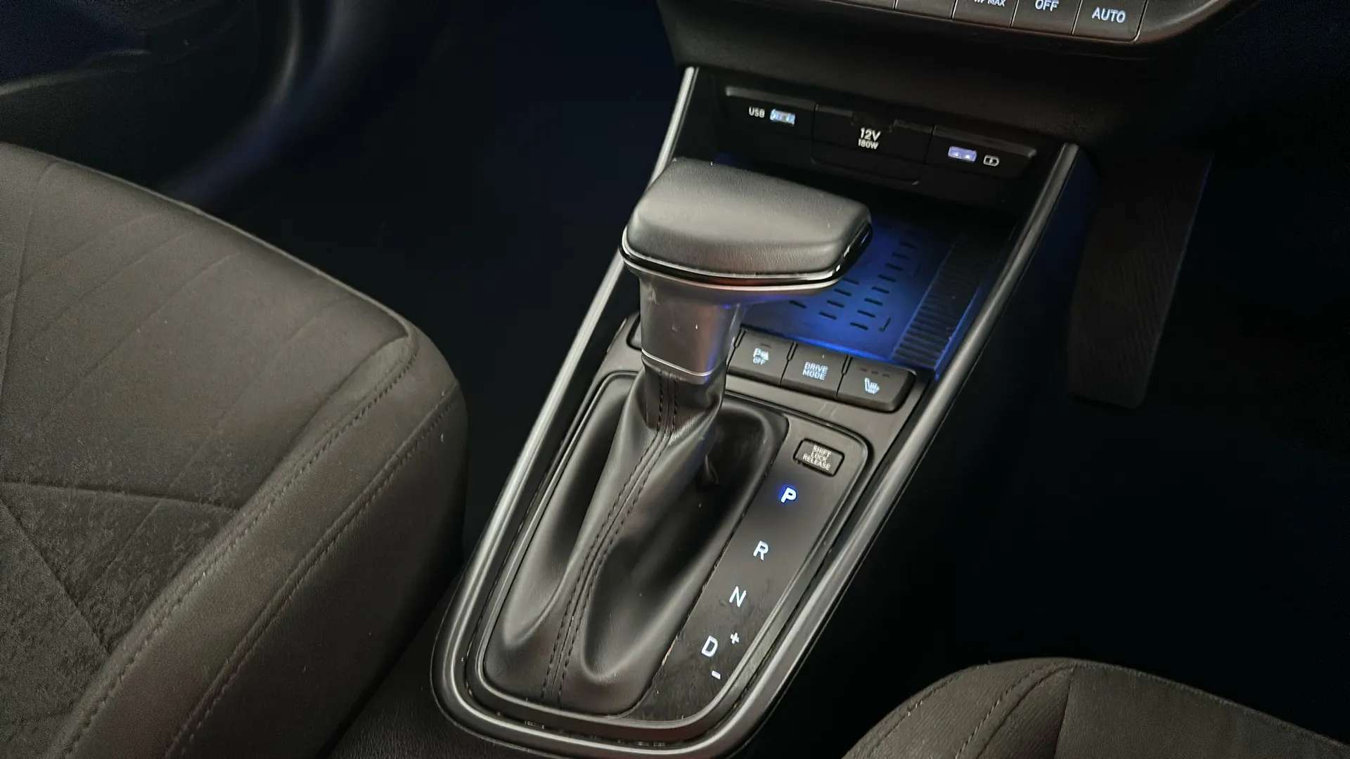 2023 HYUNDAI BAYON 2023 HYUNDAI BAYON