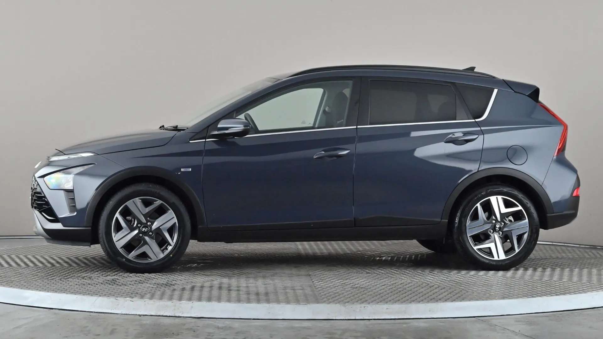 A 2023 HYUNDAI BAYON 1.0 TGDi 48V MHEV Premium DCT A 2023 HYUNDAI BAYON 1.0 TGDi 48V MHEV Premium DCT