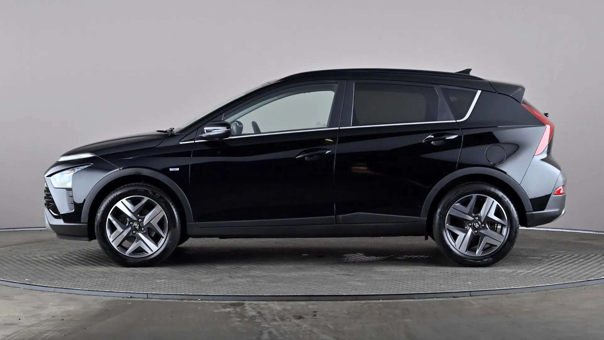 A 2024 HYUNDAI BAYON 1.0 TGDi 48V MHEV Premium DCT A 2024 HYUNDAI BAYON 1.0 TGDi 48V MHEV Premium DCT