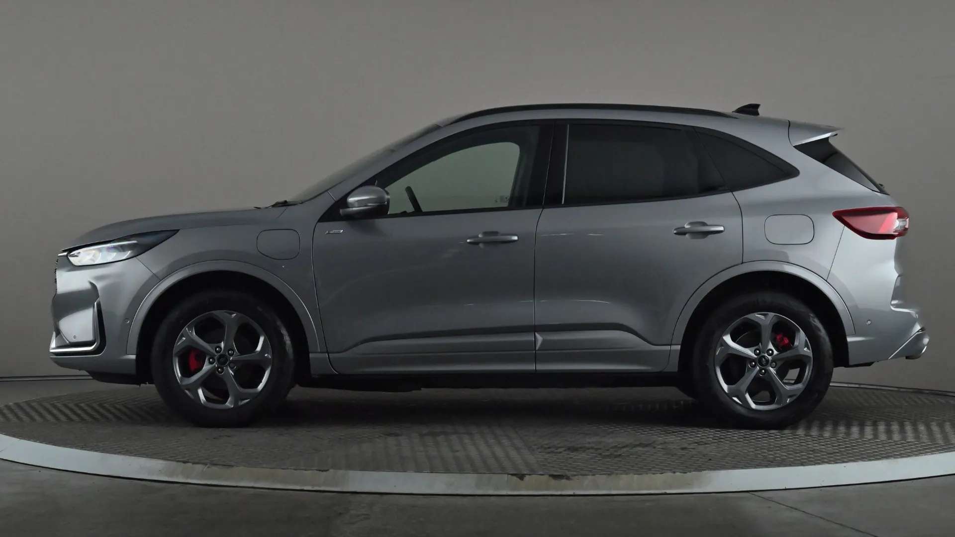 A 2025 FORD KUGA 2.5 PHEV ST-Line CVT A 2025 FORD KUGA 2.5 PHEV ST-Line CVT