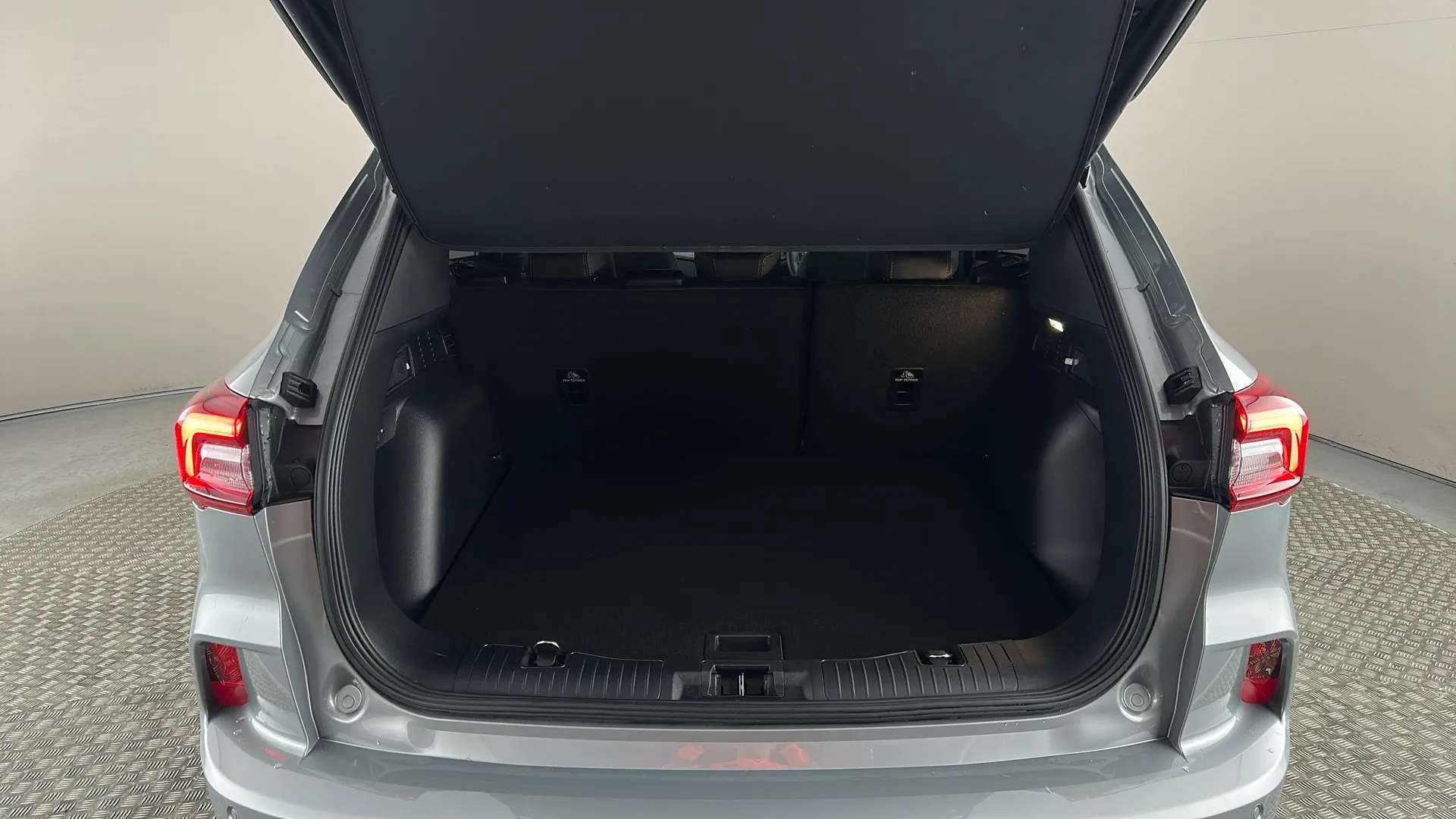 2025 FORD KUGA 2025 FORD KUGA