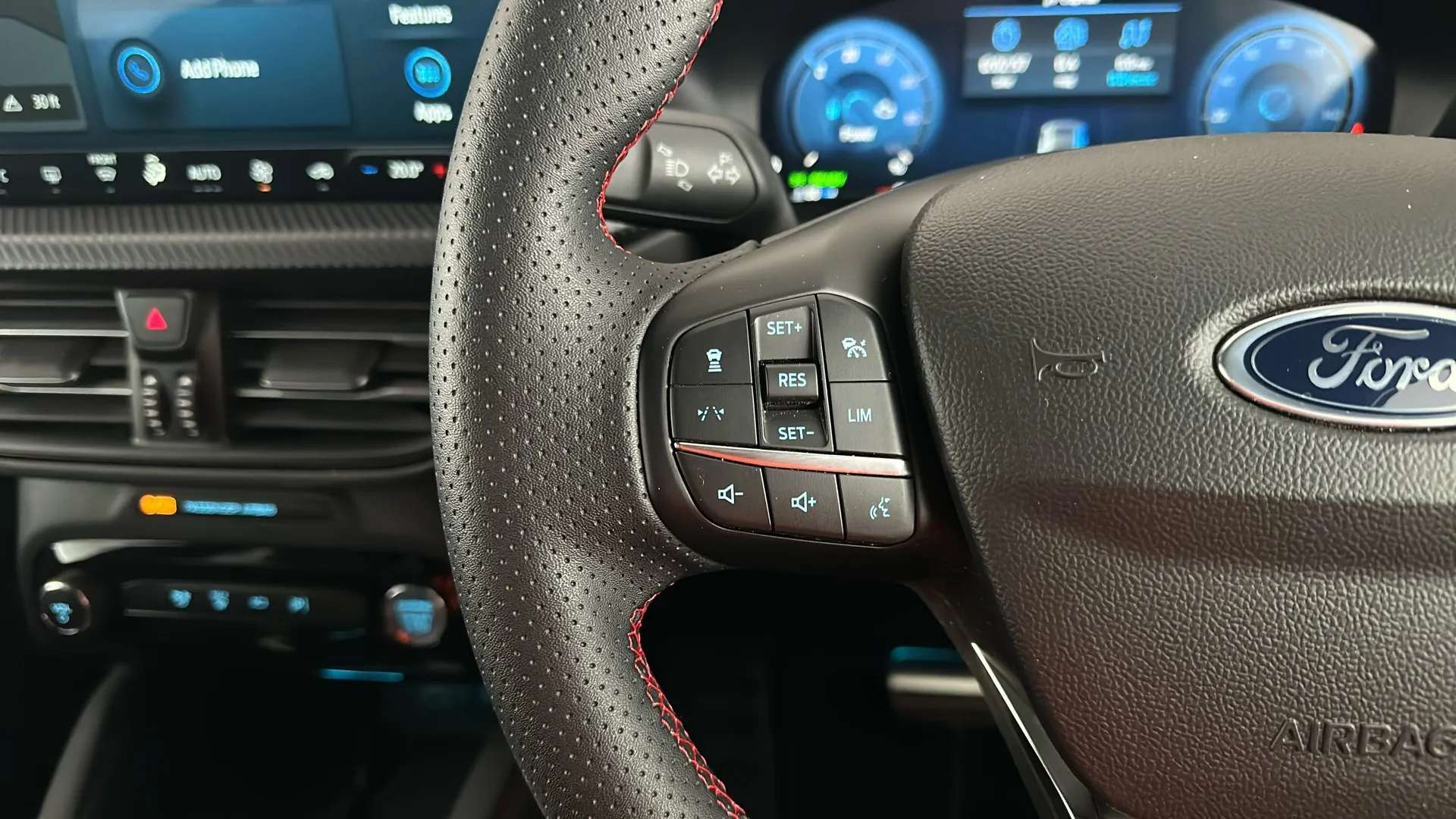 2025 FORD KUGA 2025 FORD KUGA