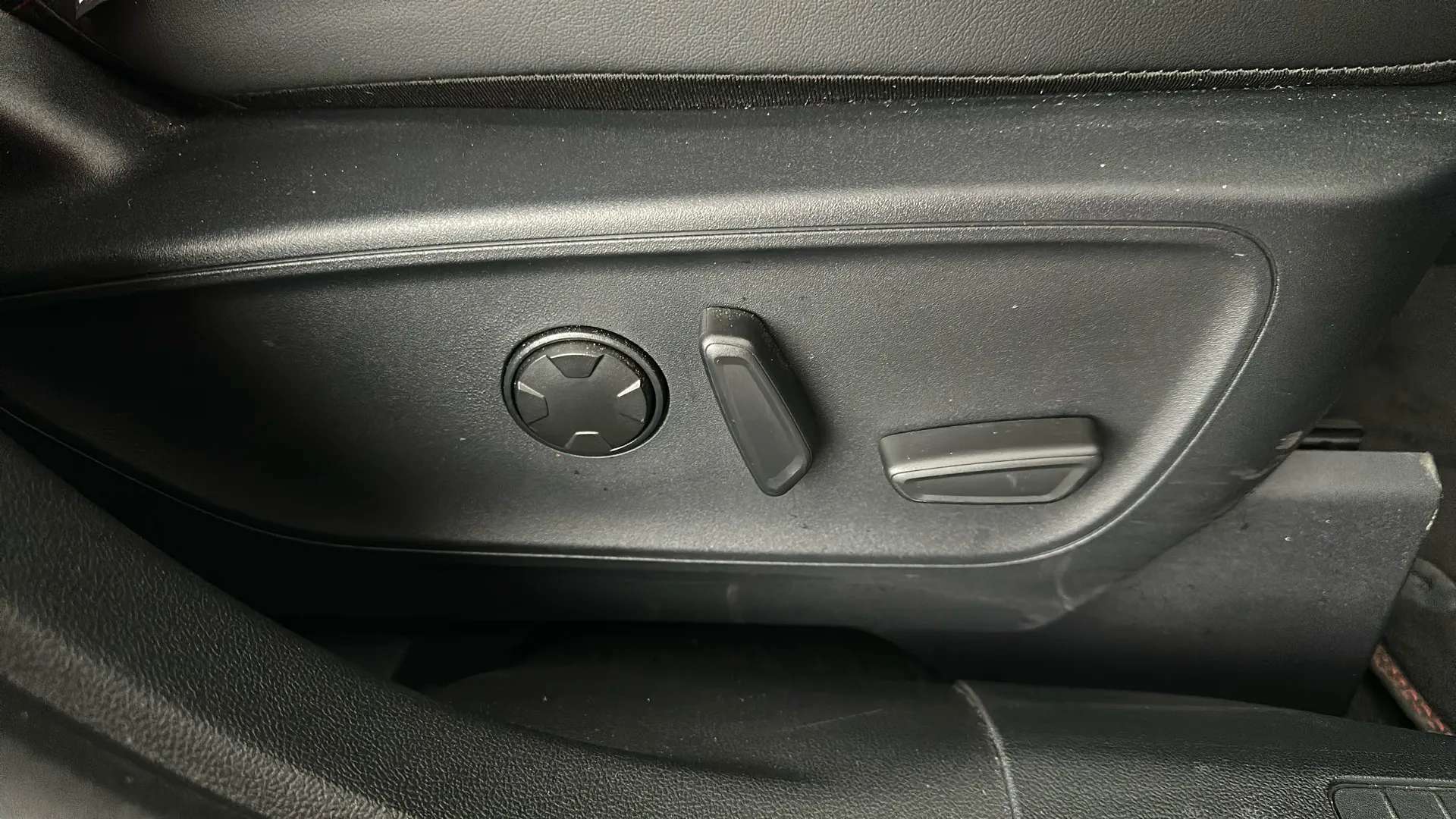 2025 FORD KUGA 2025 FORD KUGA