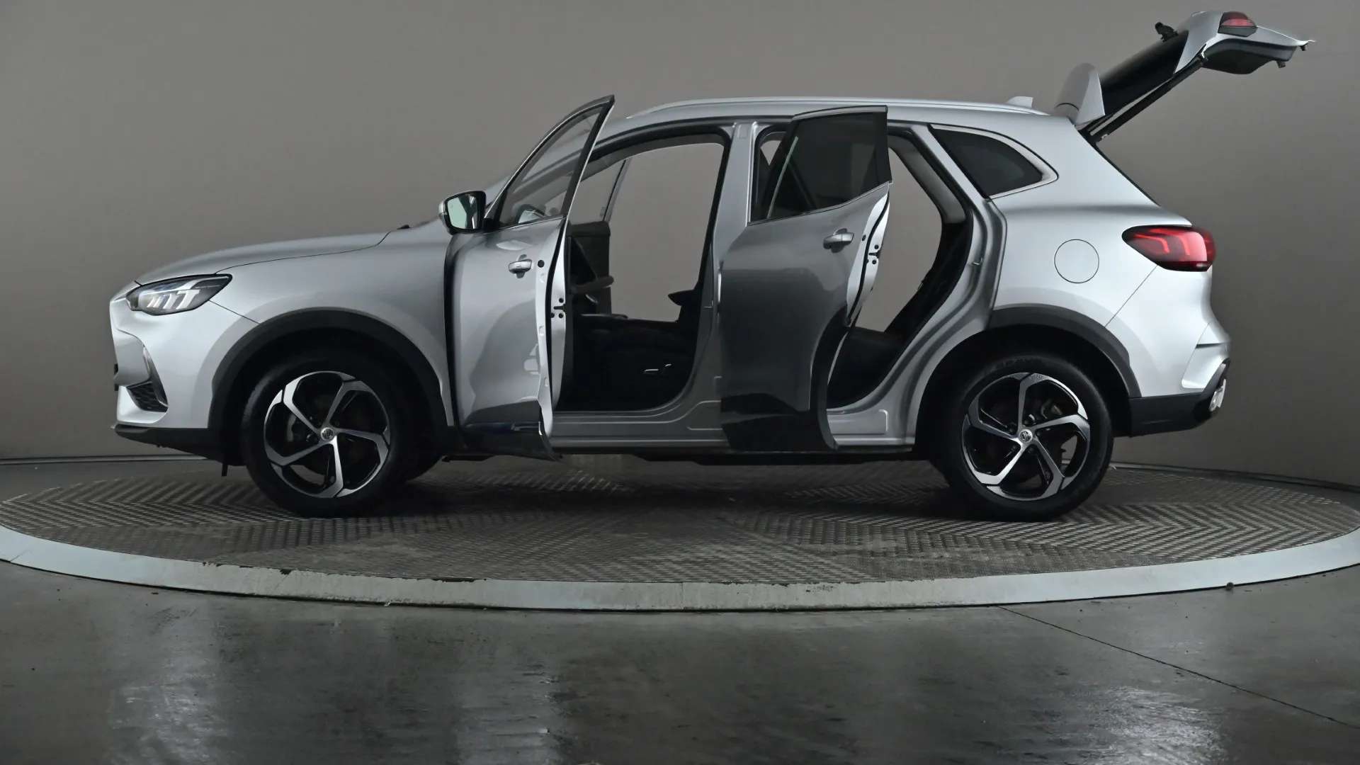 2023 MG MOTOR UK HS 2023 MG MOTOR UK HS