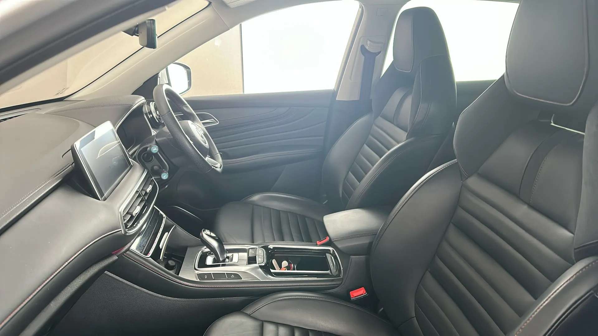 2023 MG MOTOR UK HS 2023 MG MOTOR UK HS