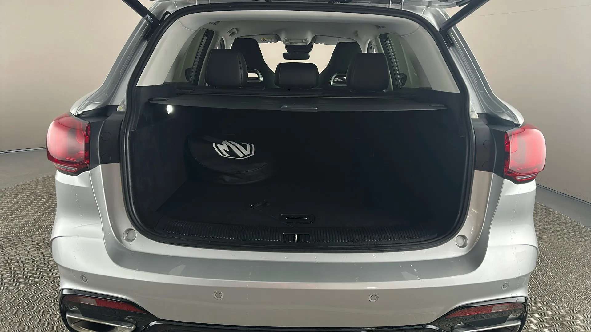 2023 MG MOTOR UK HS 2023 MG MOTOR UK HS