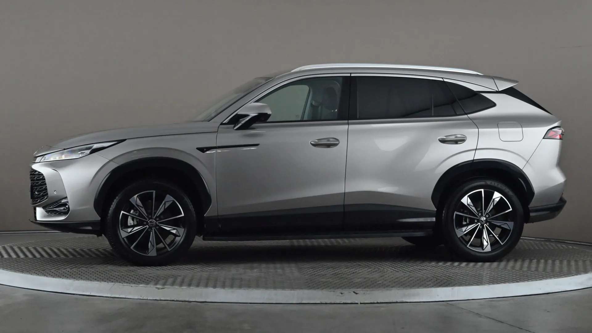 A 2025 MG MOTOR UK HS 1.5 T-GDI PHEV Trophy Auto A 2025 MG MOTOR UK HS 1.5 T-GDI PHEV Trophy Auto