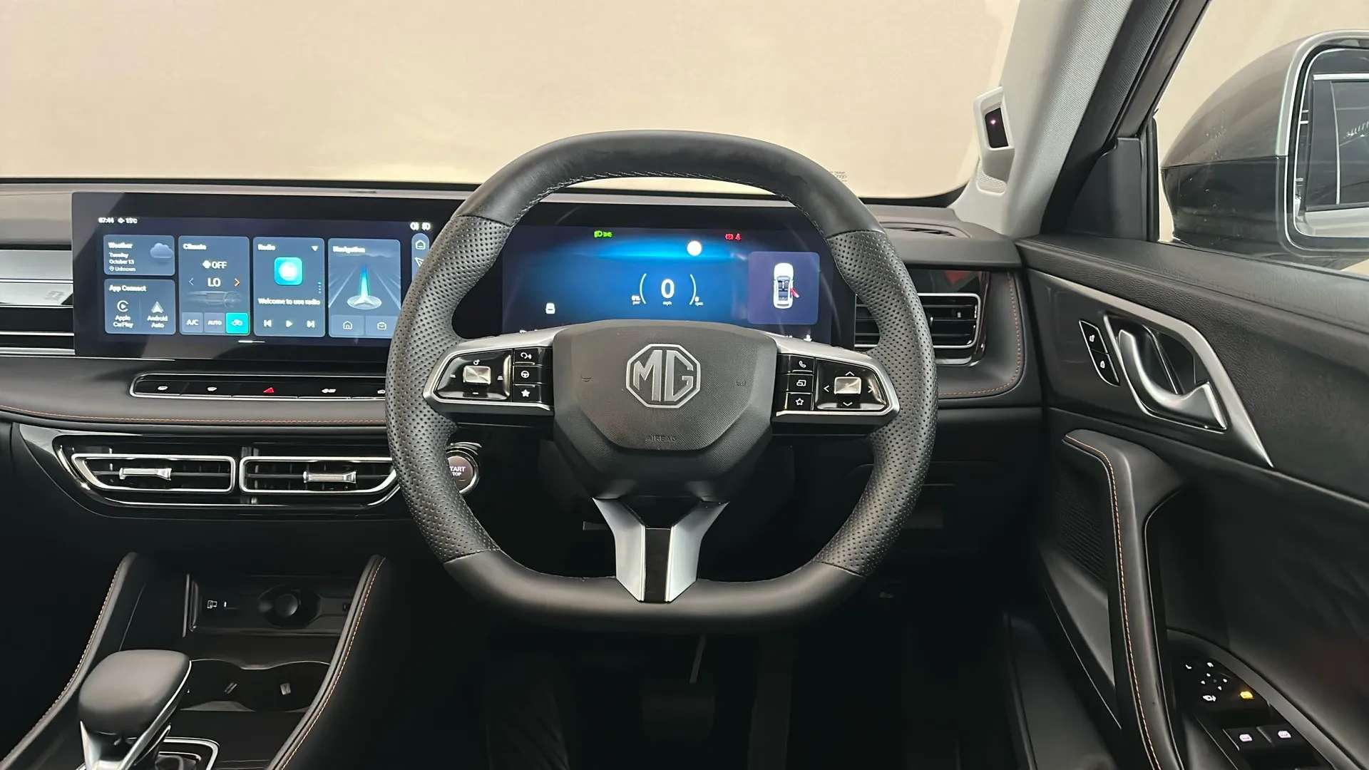2025 MG MOTOR UK HS 2025 MG MOTOR UK HS
