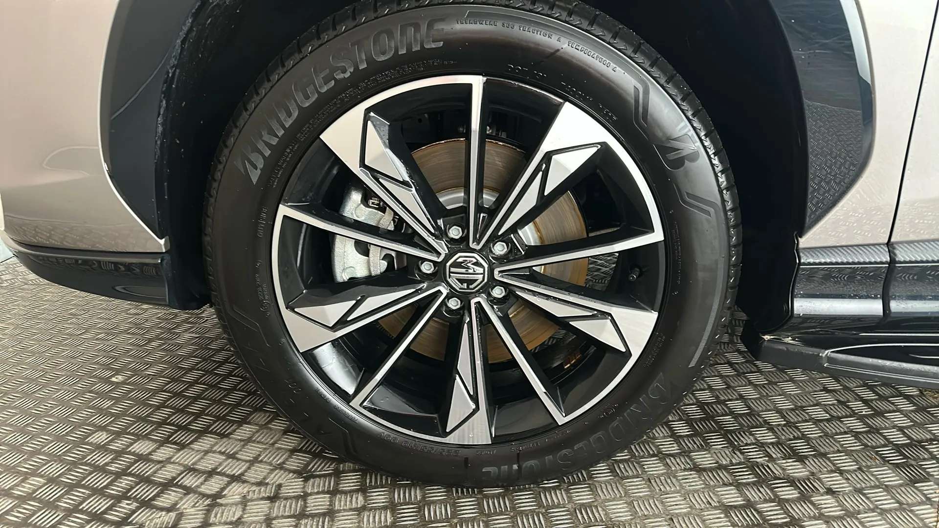 2025 MG MOTOR UK HS 2025 MG MOTOR UK HS