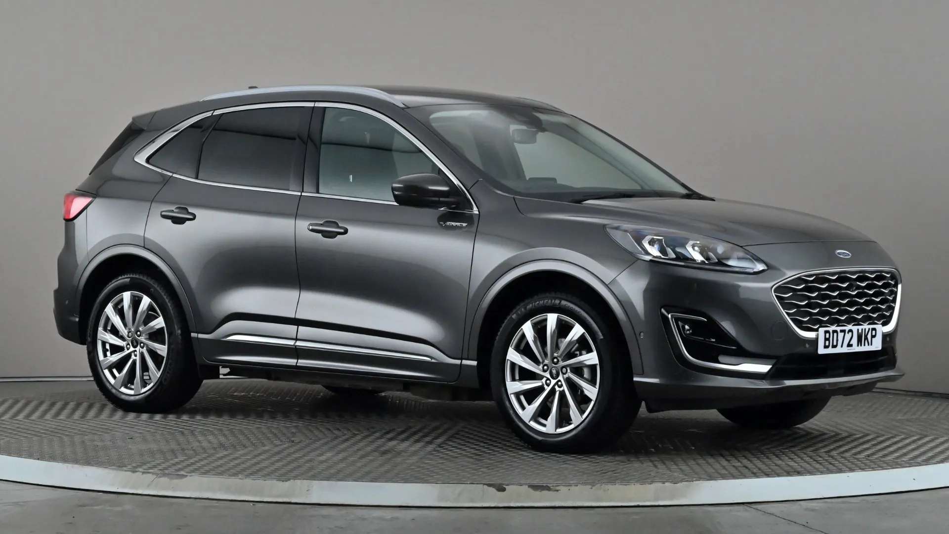 A 2022 FORD KUGA 2.5 PHEV Vignale CVT A 2022 FORD KUGA 2.5 PHEV Vignale CVT
