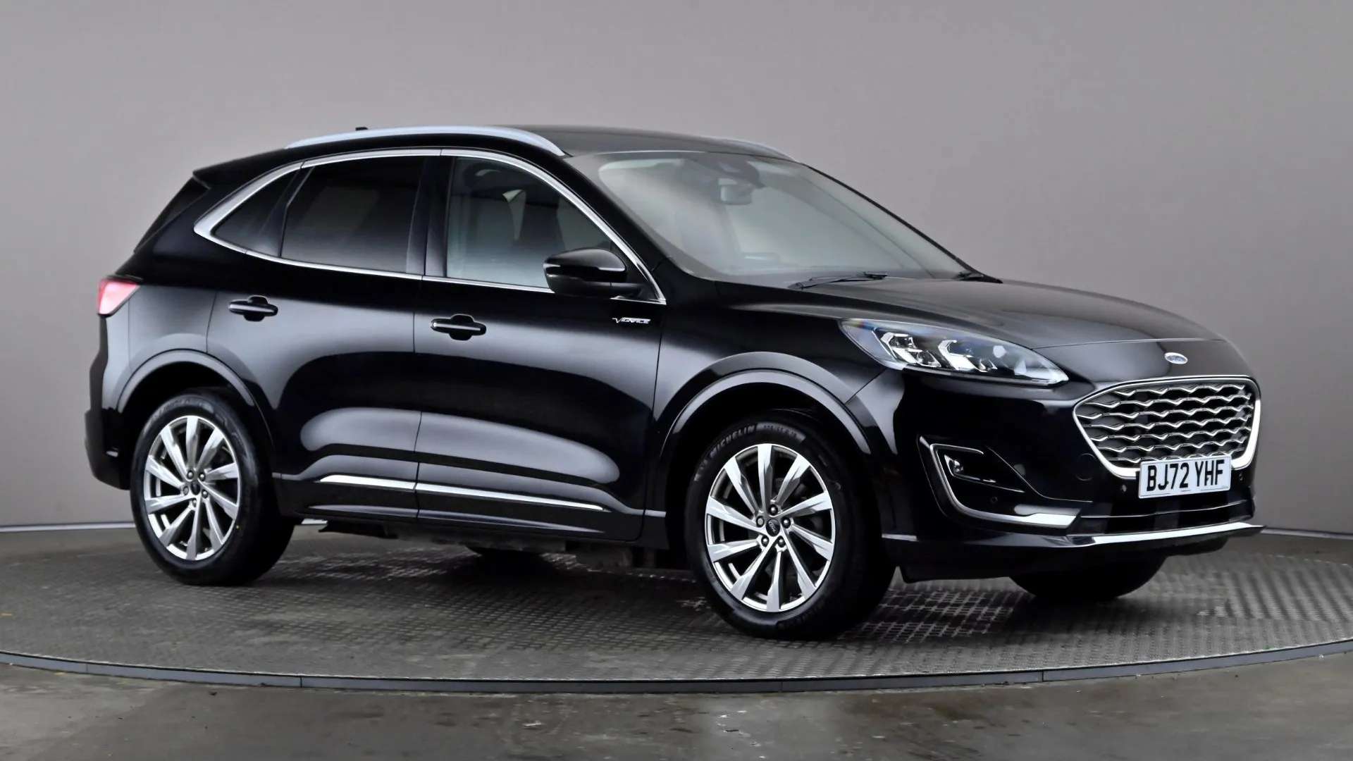 A 2022 FORD KUGA 2.5 PHEV Vignale CVT A 2022 FORD KUGA 2.5 PHEV Vignale CVT