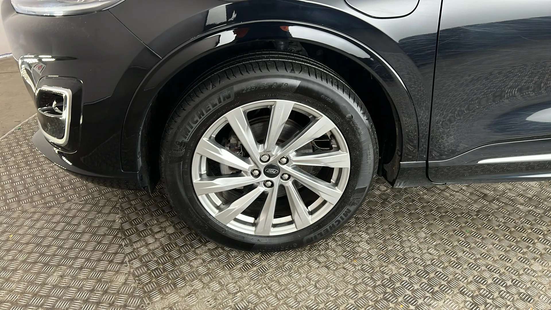 2022 FORD KUGA 2022 FORD KUGA