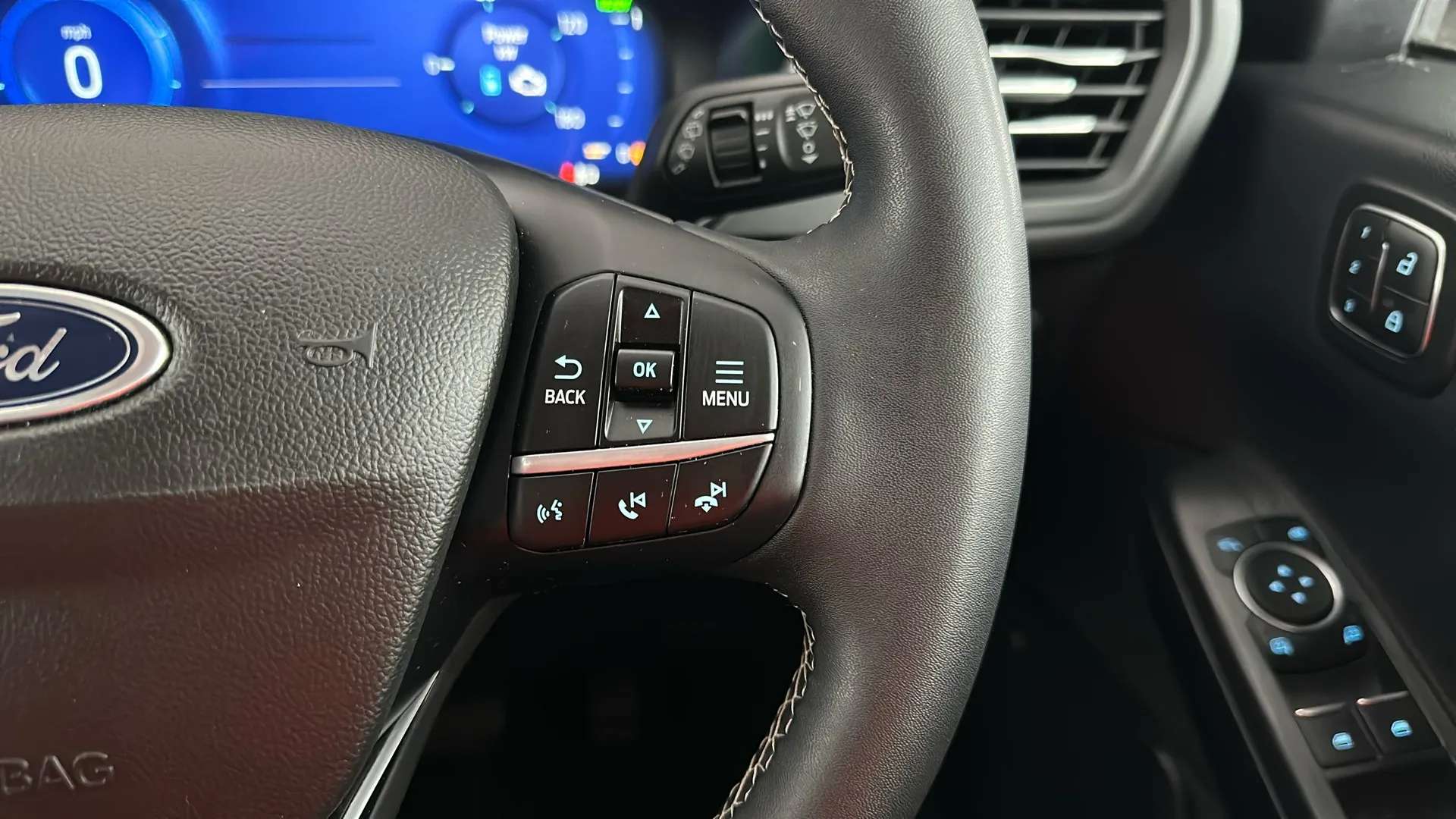 2022 FORD KUGA 2022 FORD KUGA