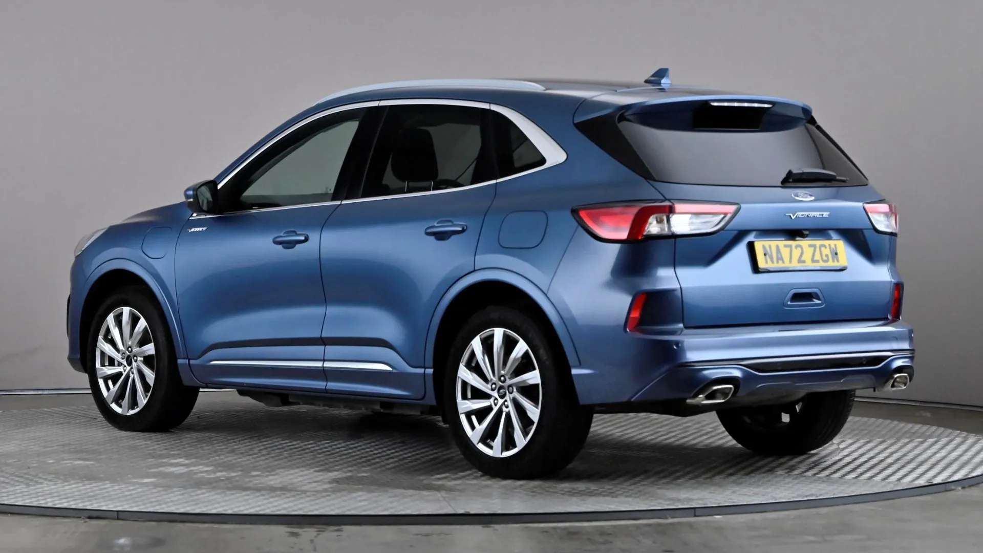 A 2022 FORD KUGA 2.5 PHEV Vignale CVT A 2022 FORD KUGA 2.5 PHEV Vignale CVT