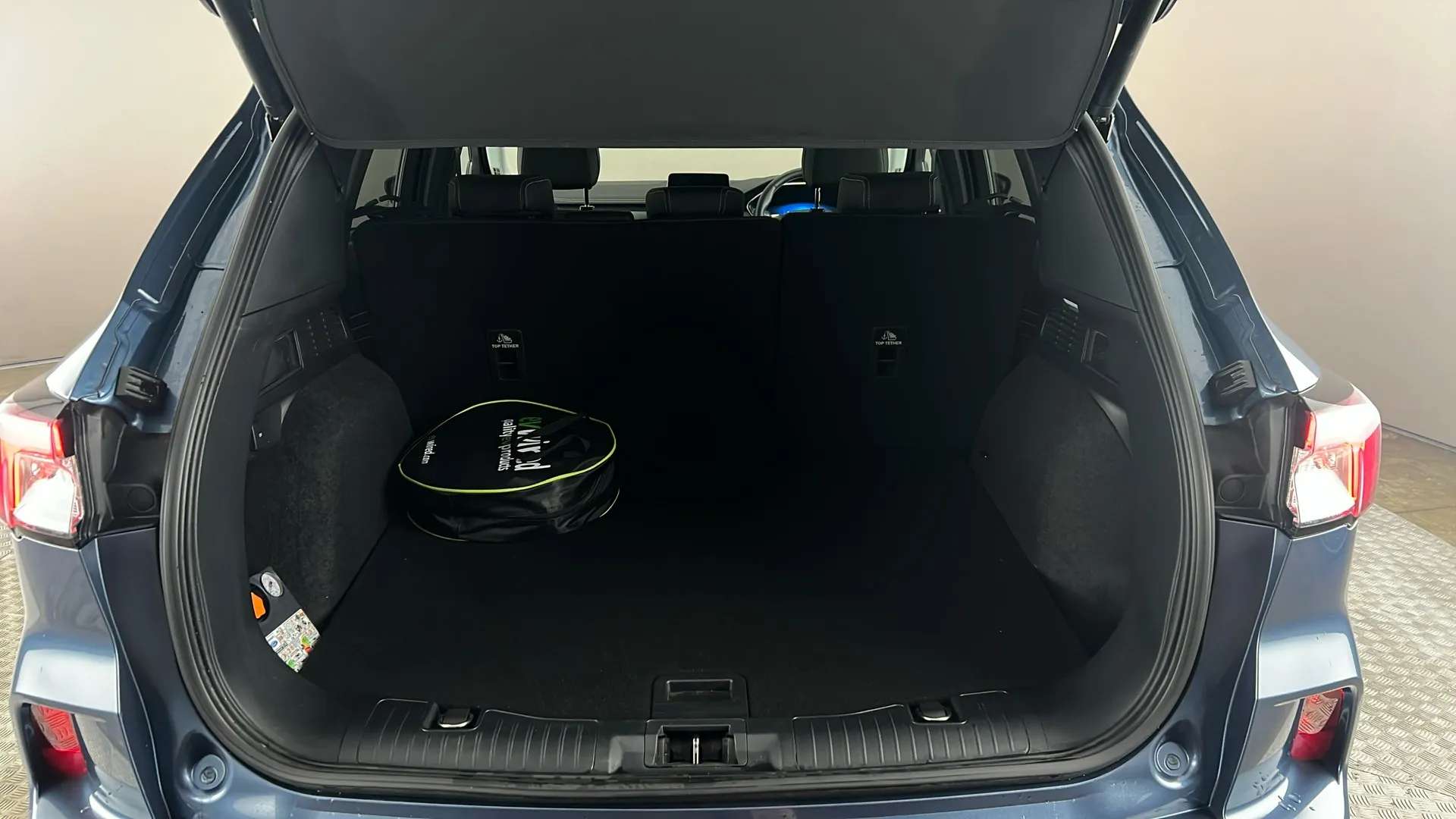 2022 FORD KUGA 2022 FORD KUGA