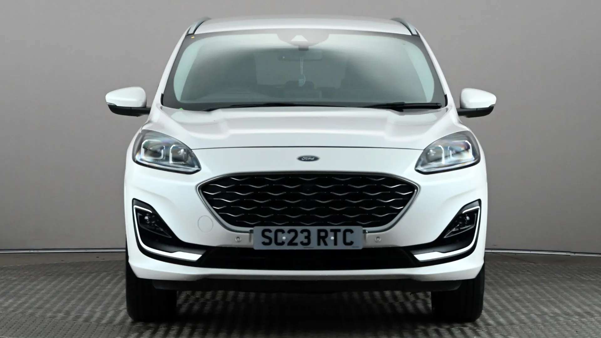 A 2023 FORD KUGA 2.5 PHEV Vignale CVT A 2023 FORD KUGA 2.5 PHEV Vignale CVT