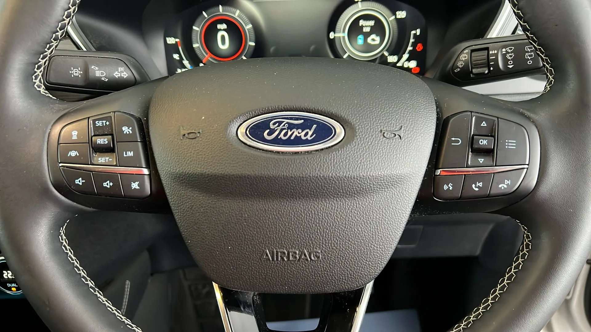 2023 FORD KUGA 2023 FORD KUGA