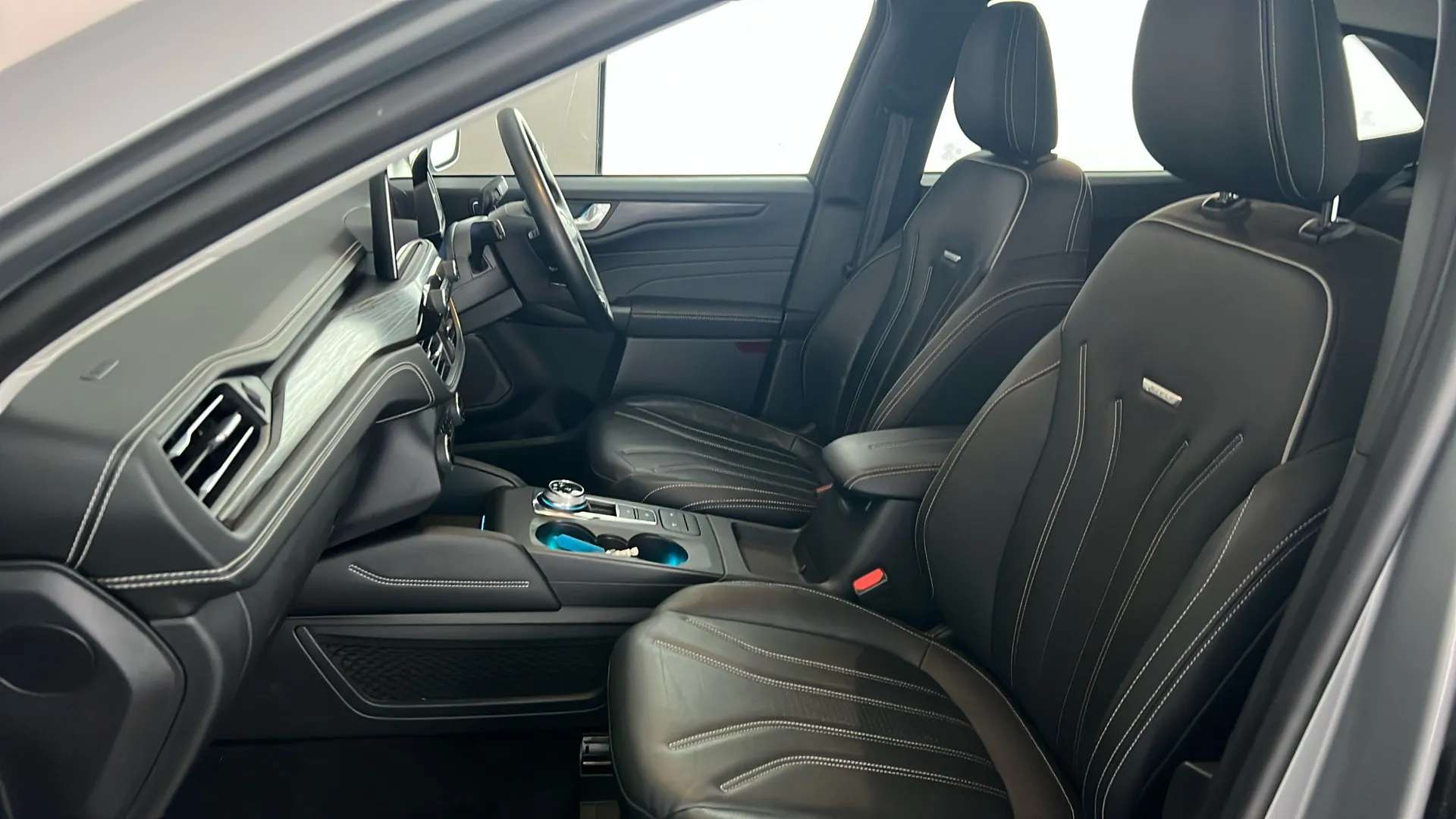 2022 FORD KUGA 2022 FORD KUGA