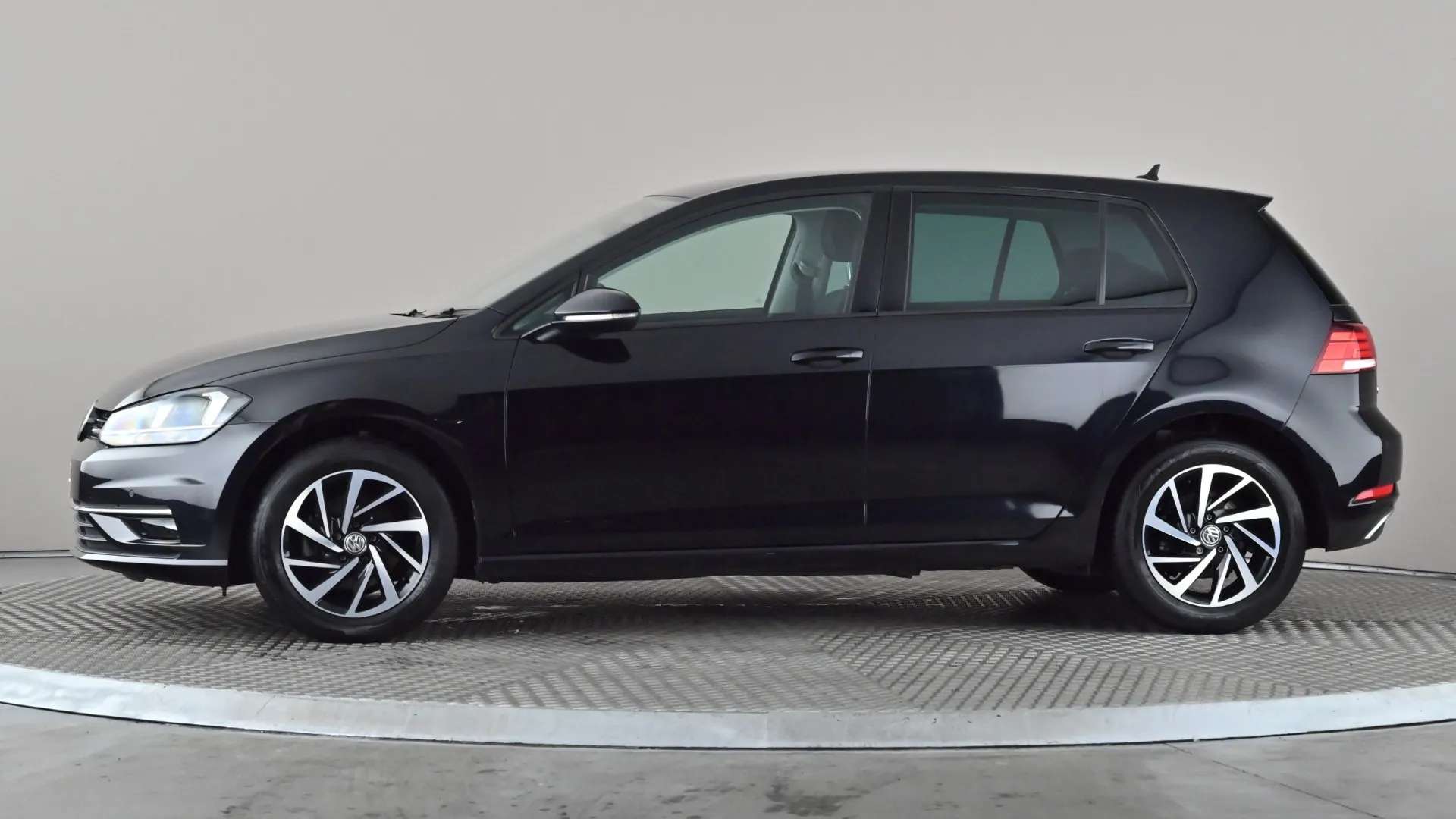A 2019 VOLKSWAGEN GOLF 1.5 TSI EVO 150 Match A 2019 VOLKSWAGEN GOLF 1.5 TSI EVO 150 Match