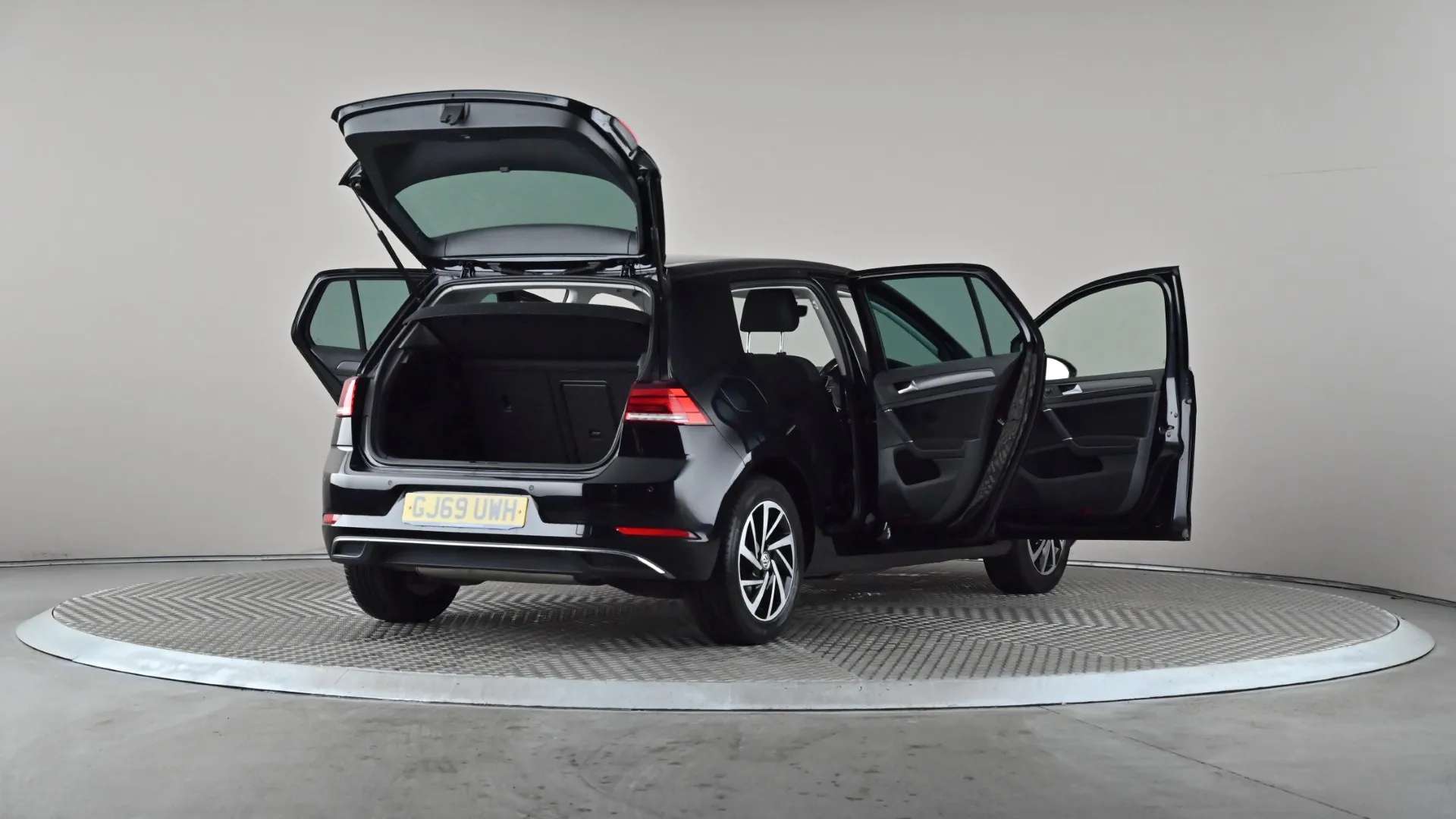 2019 VOLKSWAGEN GOLF 2019 VOLKSWAGEN GOLF