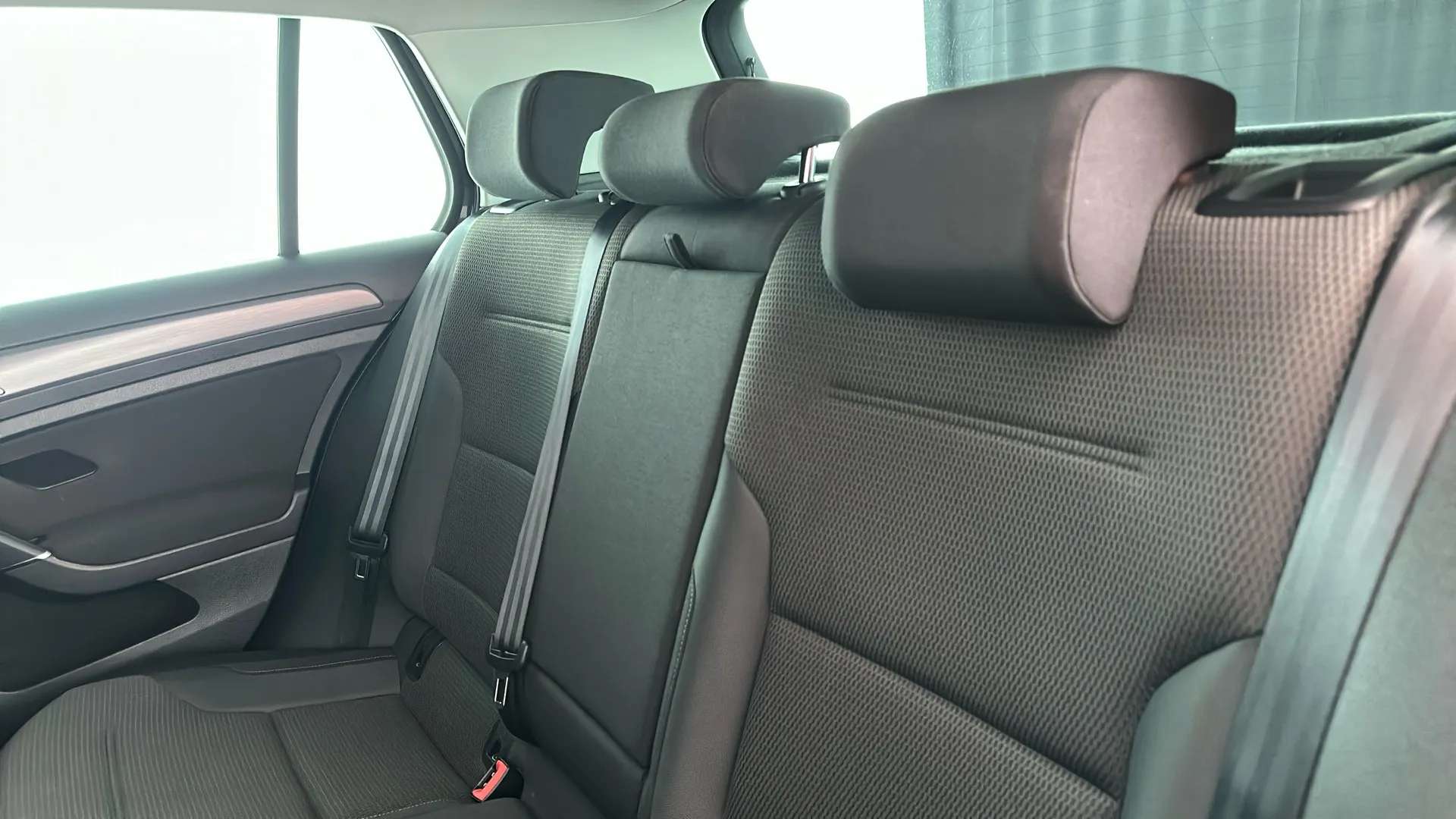 2019 VOLKSWAGEN GOLF 2019 VOLKSWAGEN GOLF