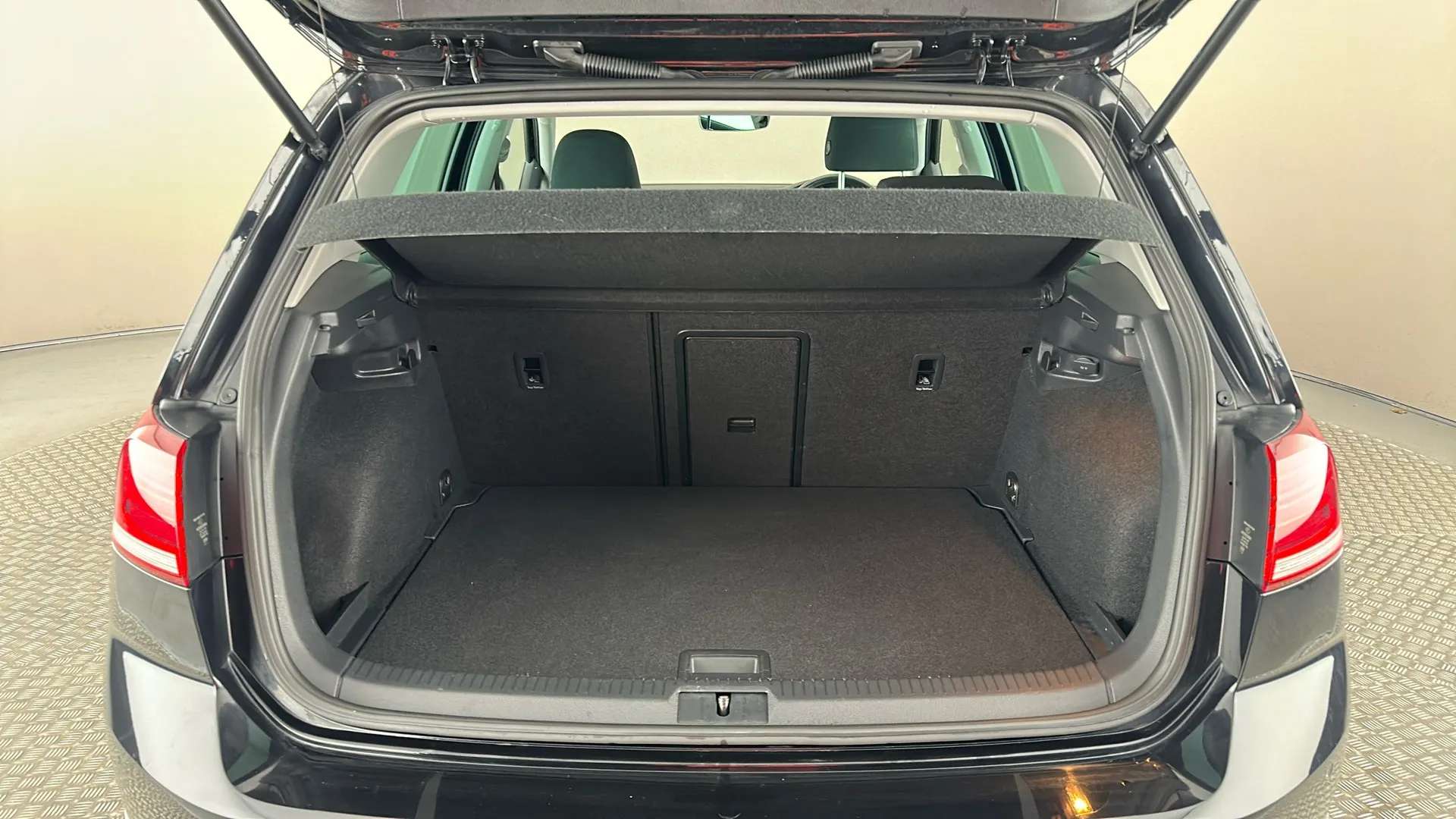 2019 VOLKSWAGEN GOLF 2019 VOLKSWAGEN GOLF