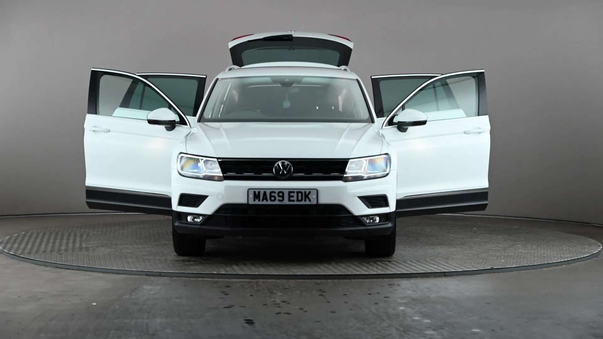 2019 VOLKSWAGEN TIGUAN 2019 VOLKSWAGEN TIGUAN