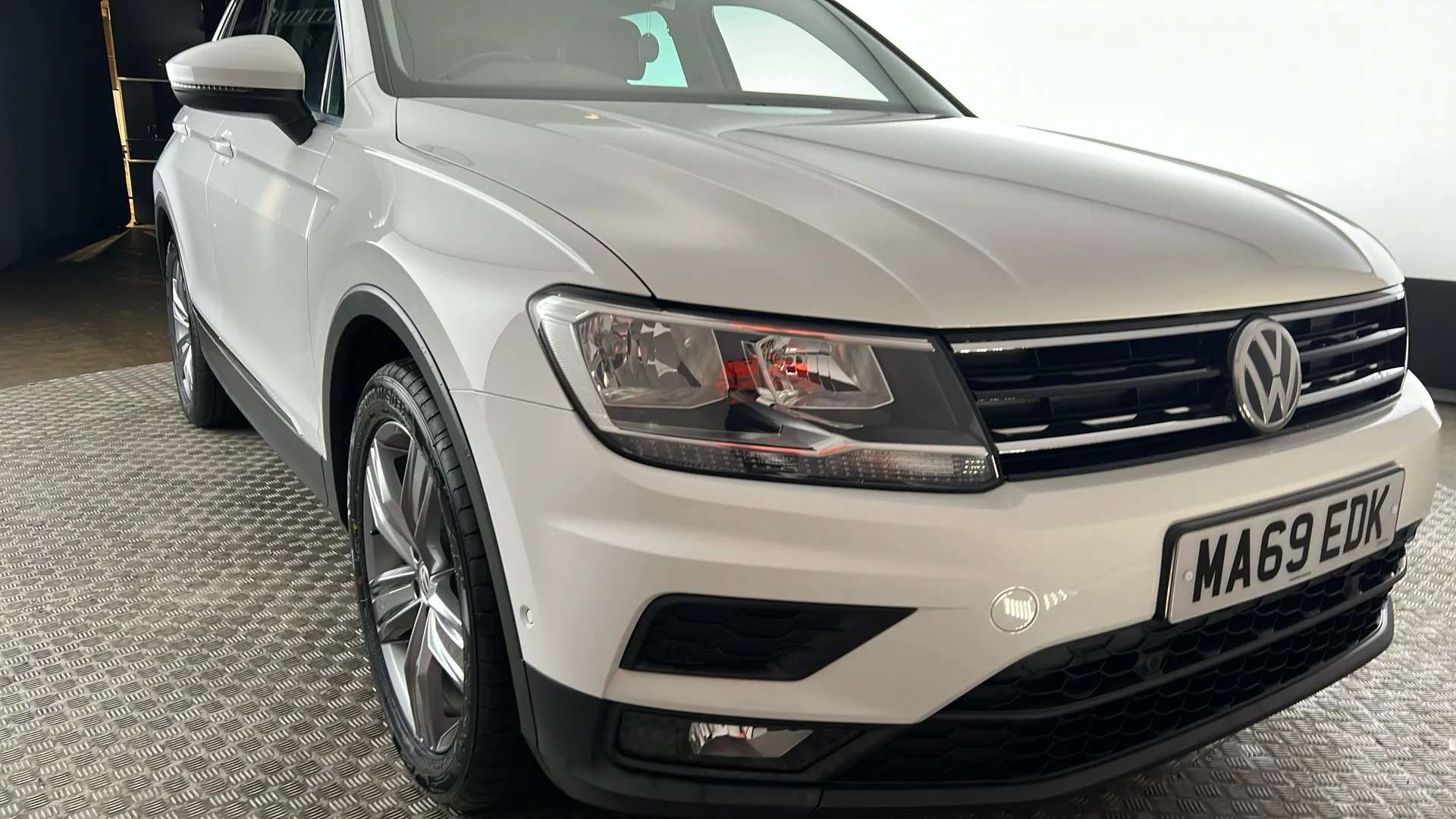 2019 VOLKSWAGEN TIGUAN 2019 VOLKSWAGEN TIGUAN