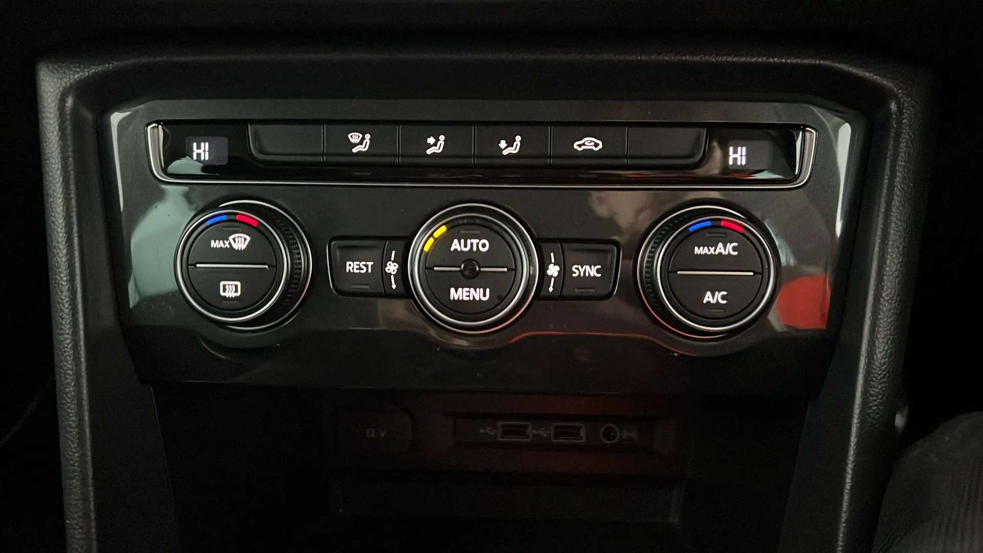 2019 VOLKSWAGEN TIGUAN 2019 VOLKSWAGEN TIGUAN