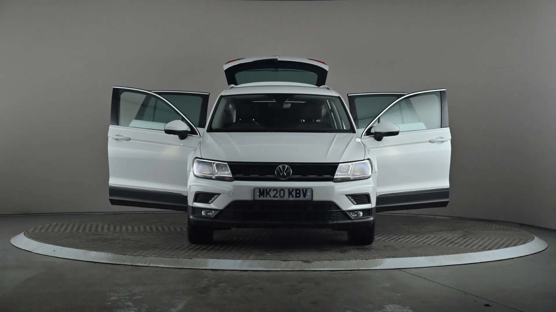 2020 VOLKSWAGEN TIGUAN 2020 VOLKSWAGEN TIGUAN