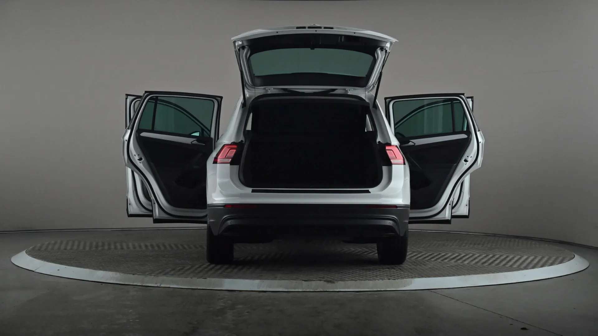 2020 VOLKSWAGEN TIGUAN 2020 VOLKSWAGEN TIGUAN