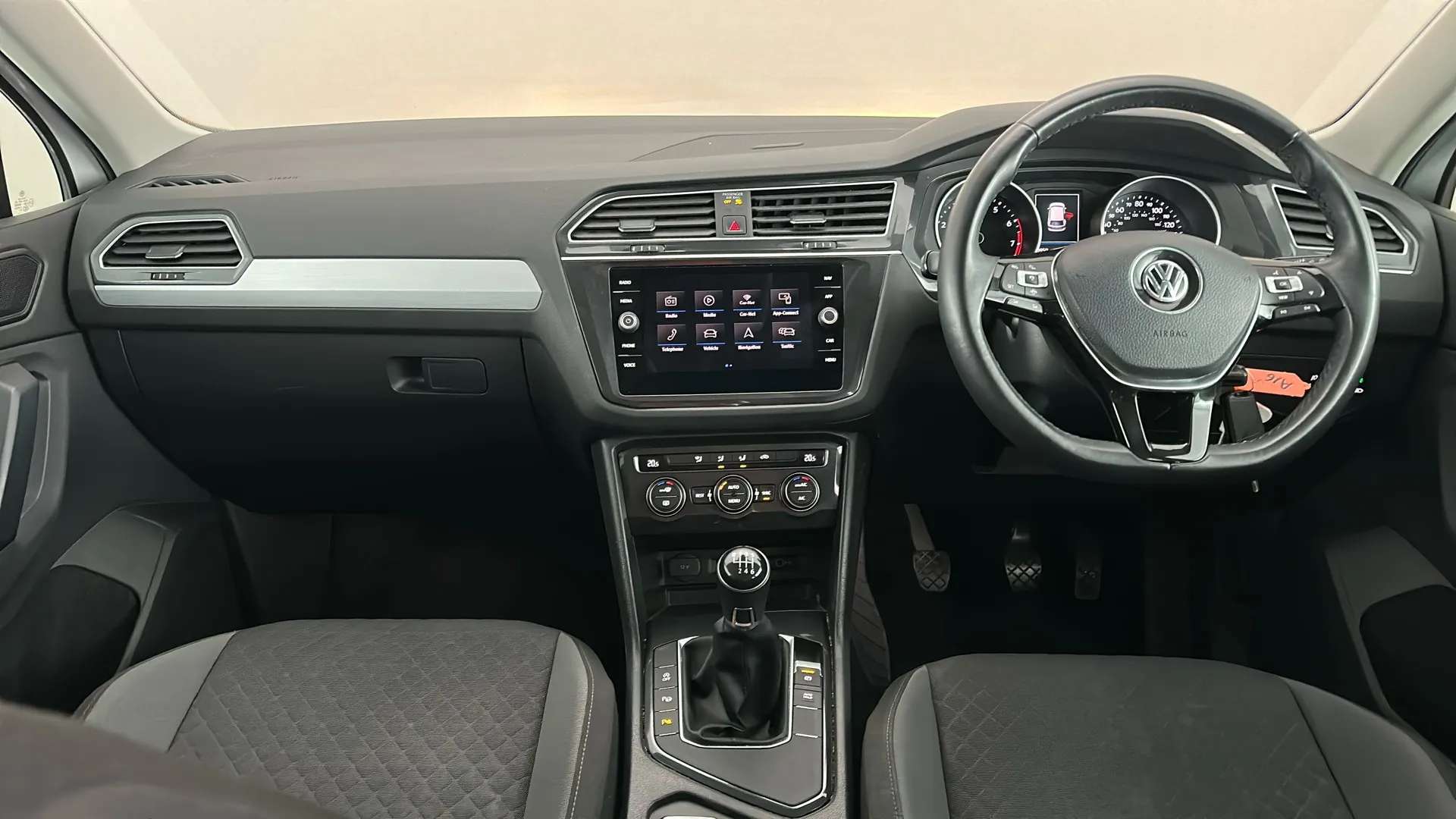 2020 VOLKSWAGEN TIGUAN 2020 VOLKSWAGEN TIGUAN