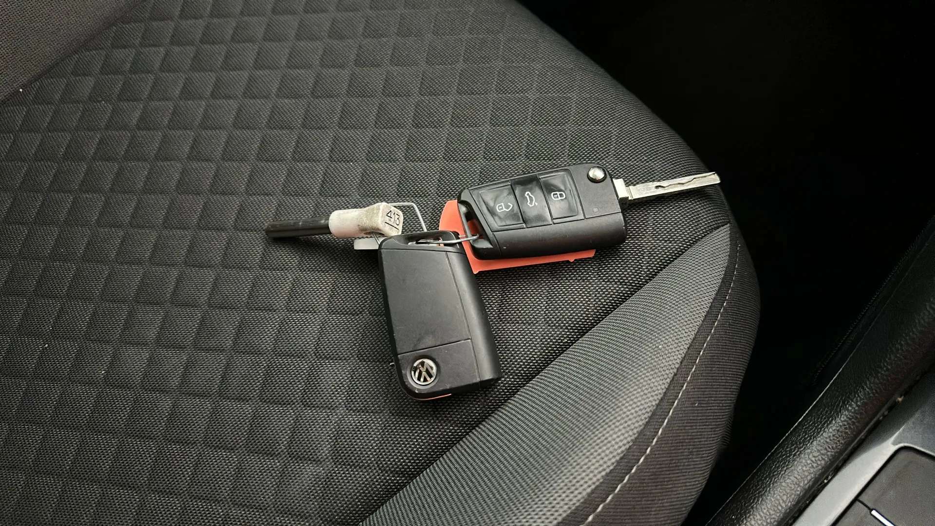 2020 VOLKSWAGEN TIGUAN 2020 VOLKSWAGEN TIGUAN