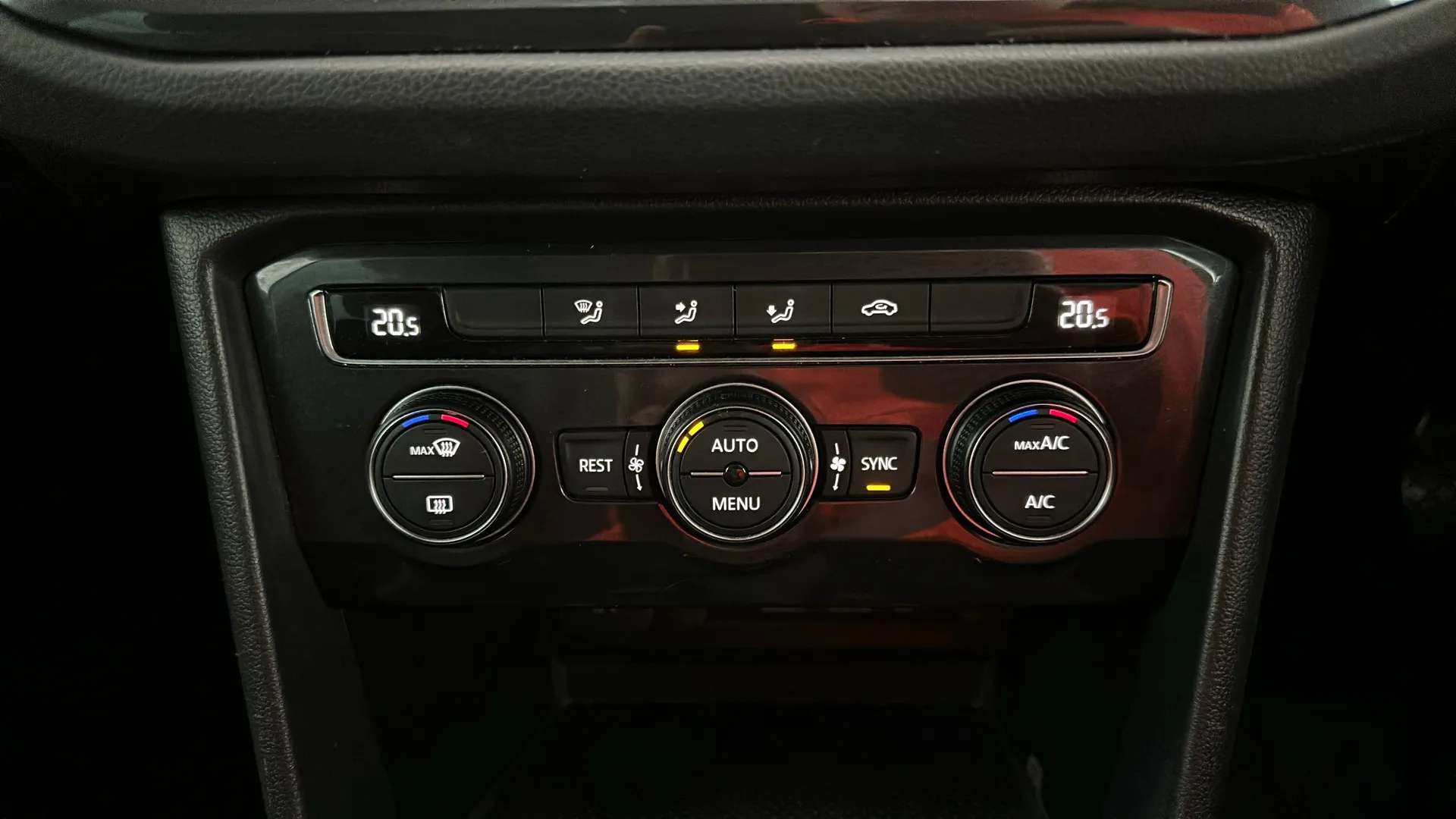 2020 VOLKSWAGEN TIGUAN 2020 VOLKSWAGEN TIGUAN