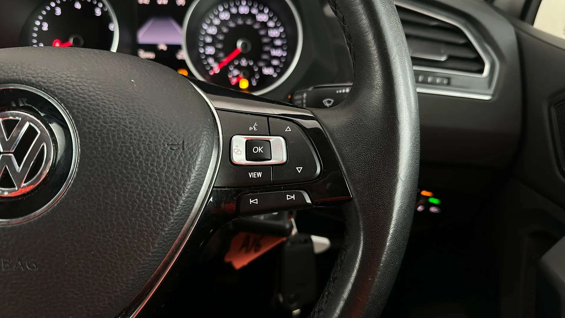 2020 VOLKSWAGEN TIGUAN 2020 VOLKSWAGEN TIGUAN