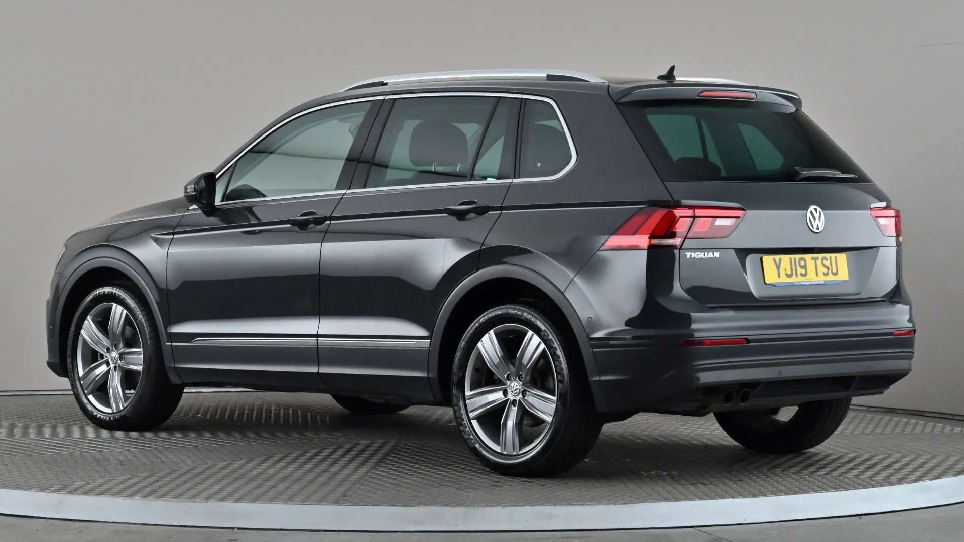 A 2019 VOLKSWAGEN TIGUAN 1.5 TSi EVO 150 Match A 2019 VOLKSWAGEN TIGUAN 1.5 TSi EVO 150 Match