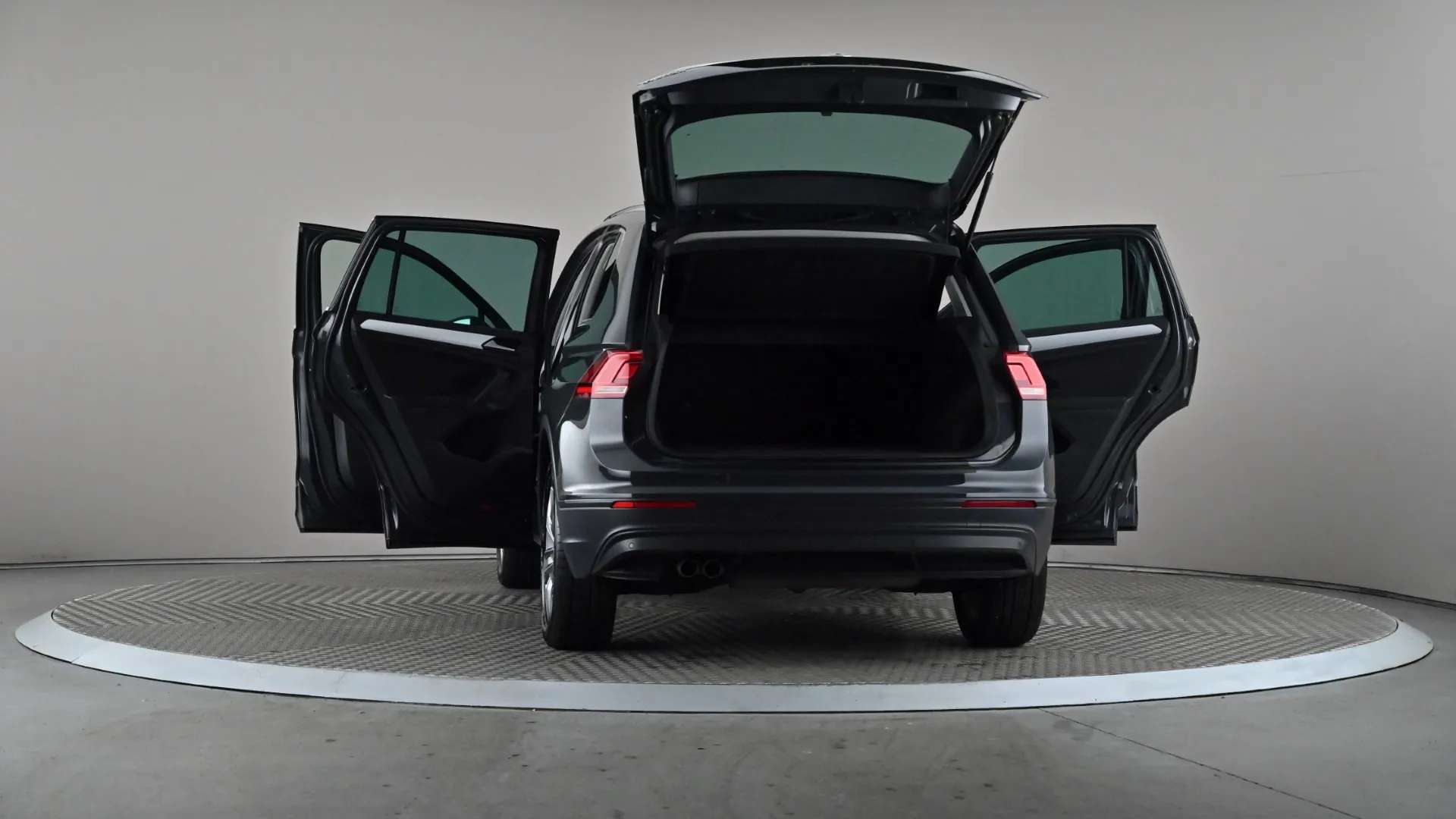 2019 VOLKSWAGEN TIGUAN 2019 VOLKSWAGEN TIGUAN