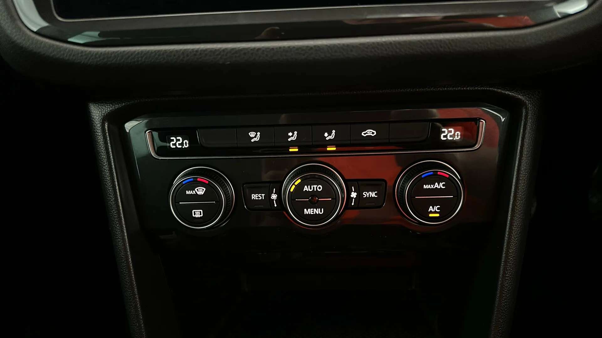 2019 VOLKSWAGEN TIGUAN 2019 VOLKSWAGEN TIGUAN