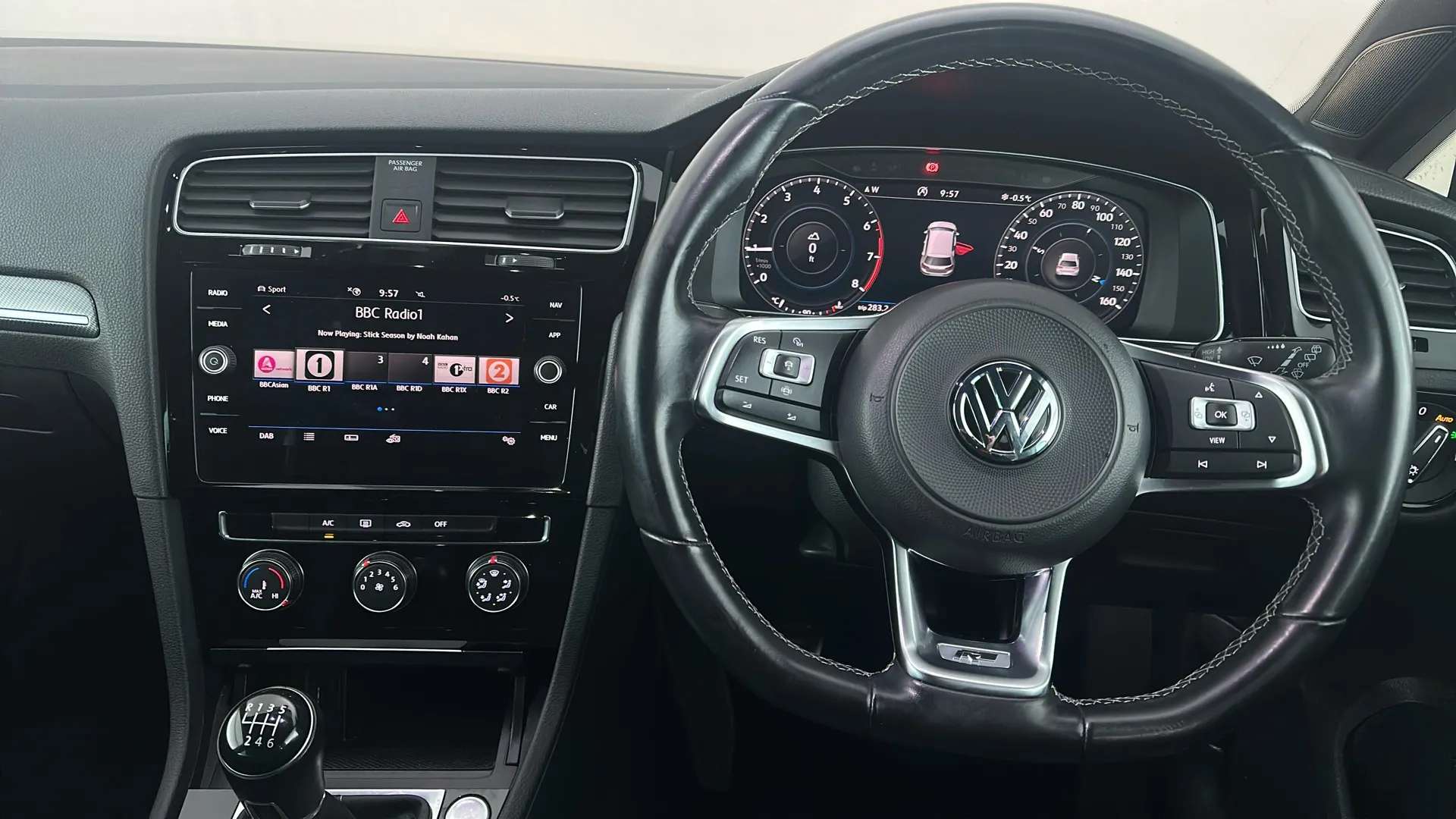 2019 VOLKSWAGEN GOLF 2019 VOLKSWAGEN GOLF