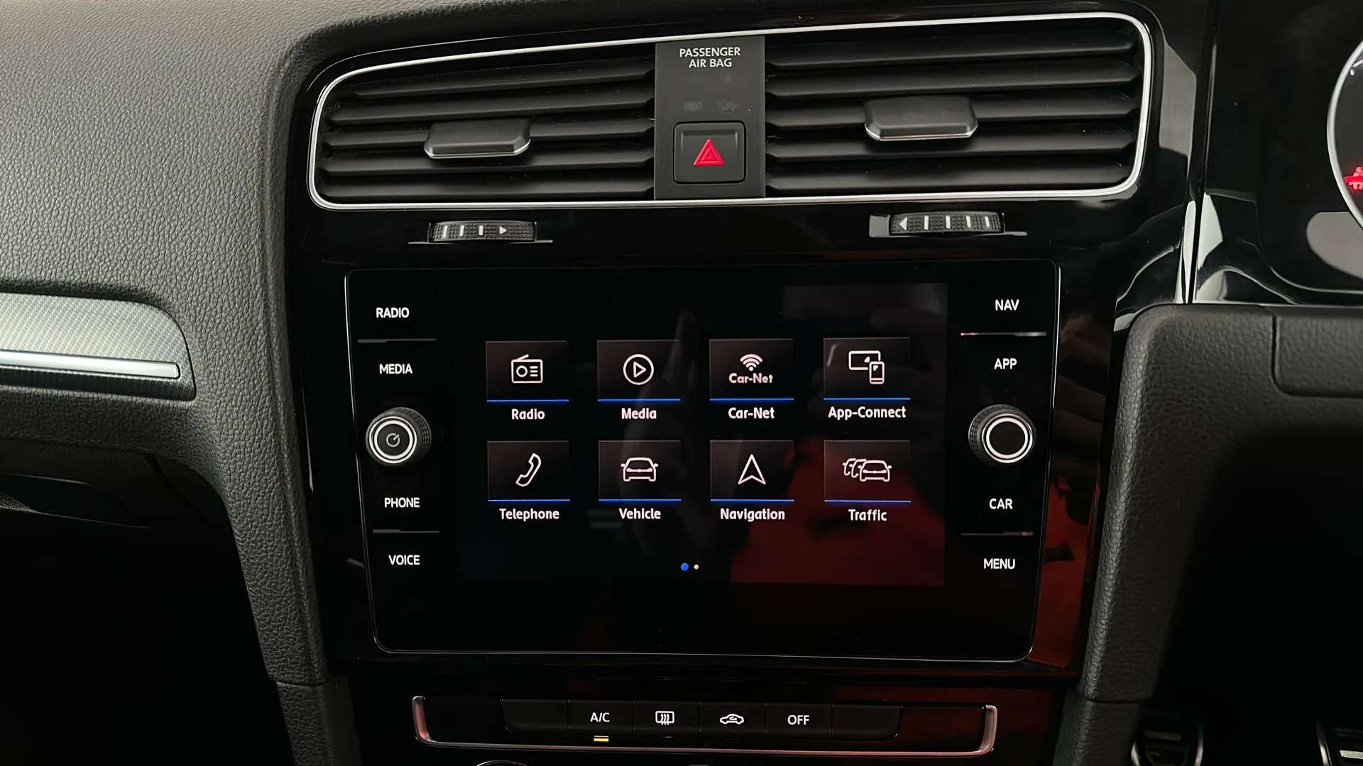 2019 VOLKSWAGEN GOLF 2019 VOLKSWAGEN GOLF