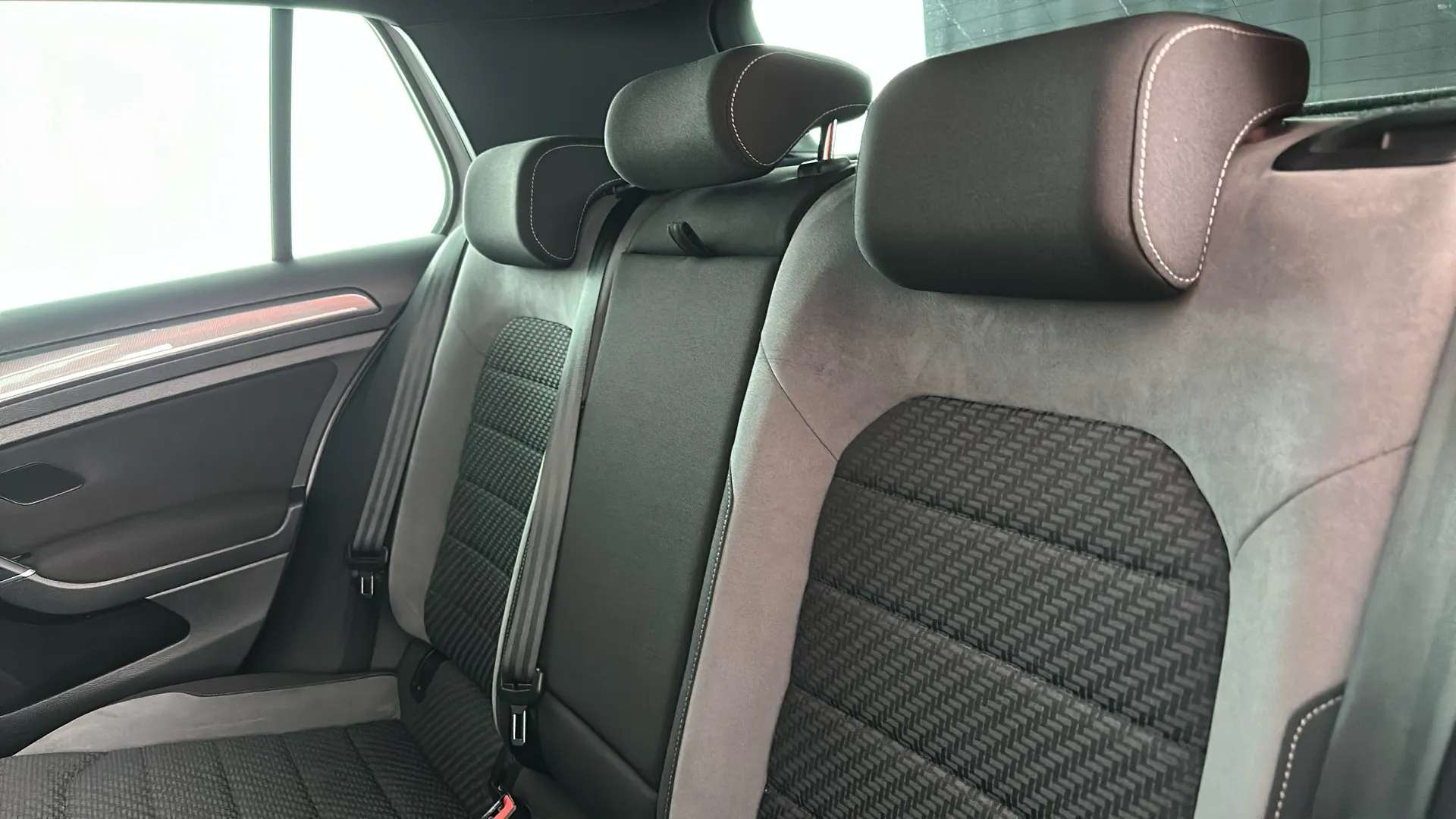 2019 VOLKSWAGEN GOLF 2019 VOLKSWAGEN GOLF
