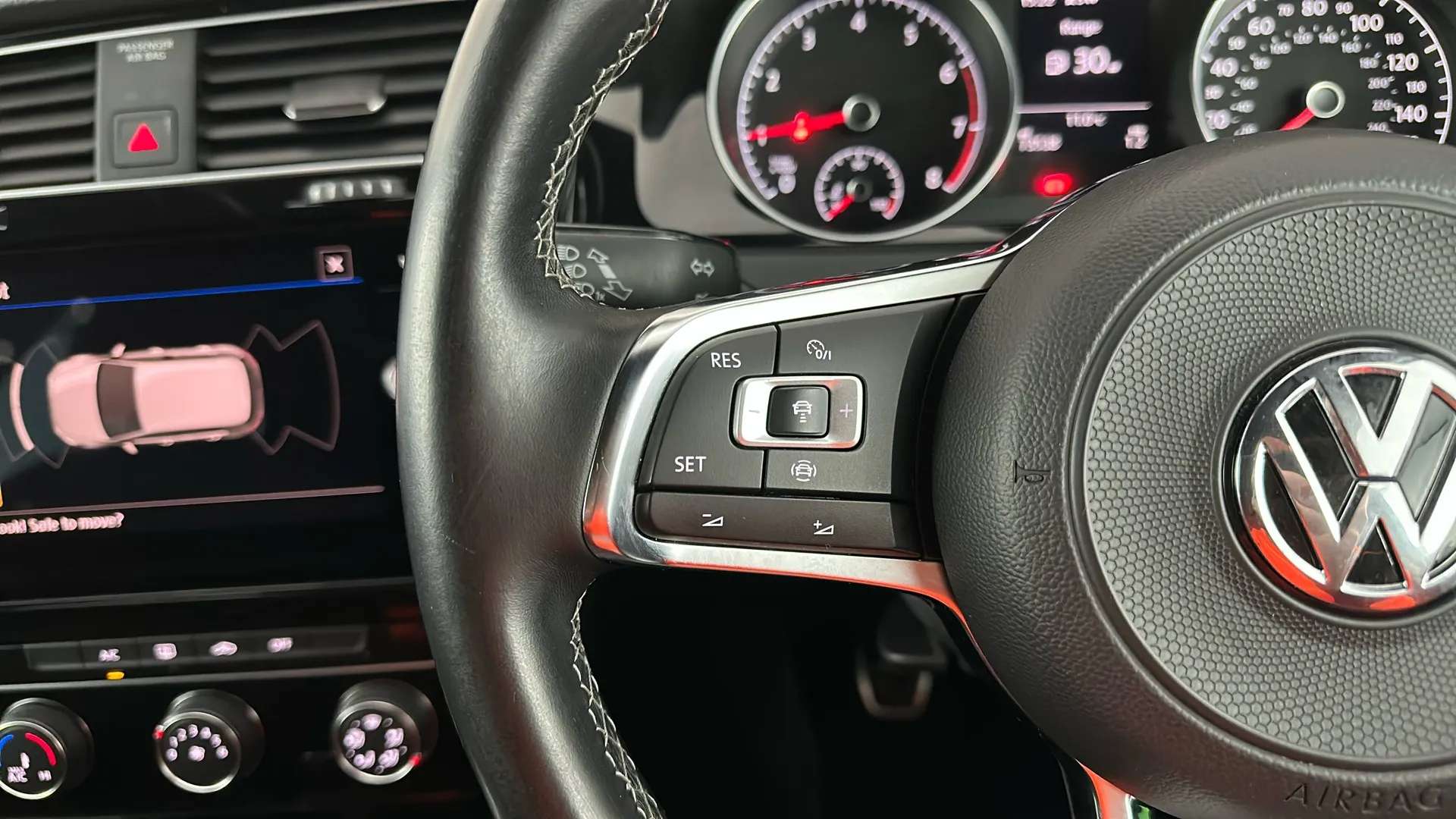 2019 VOLKSWAGEN GOLF 2019 VOLKSWAGEN GOLF
